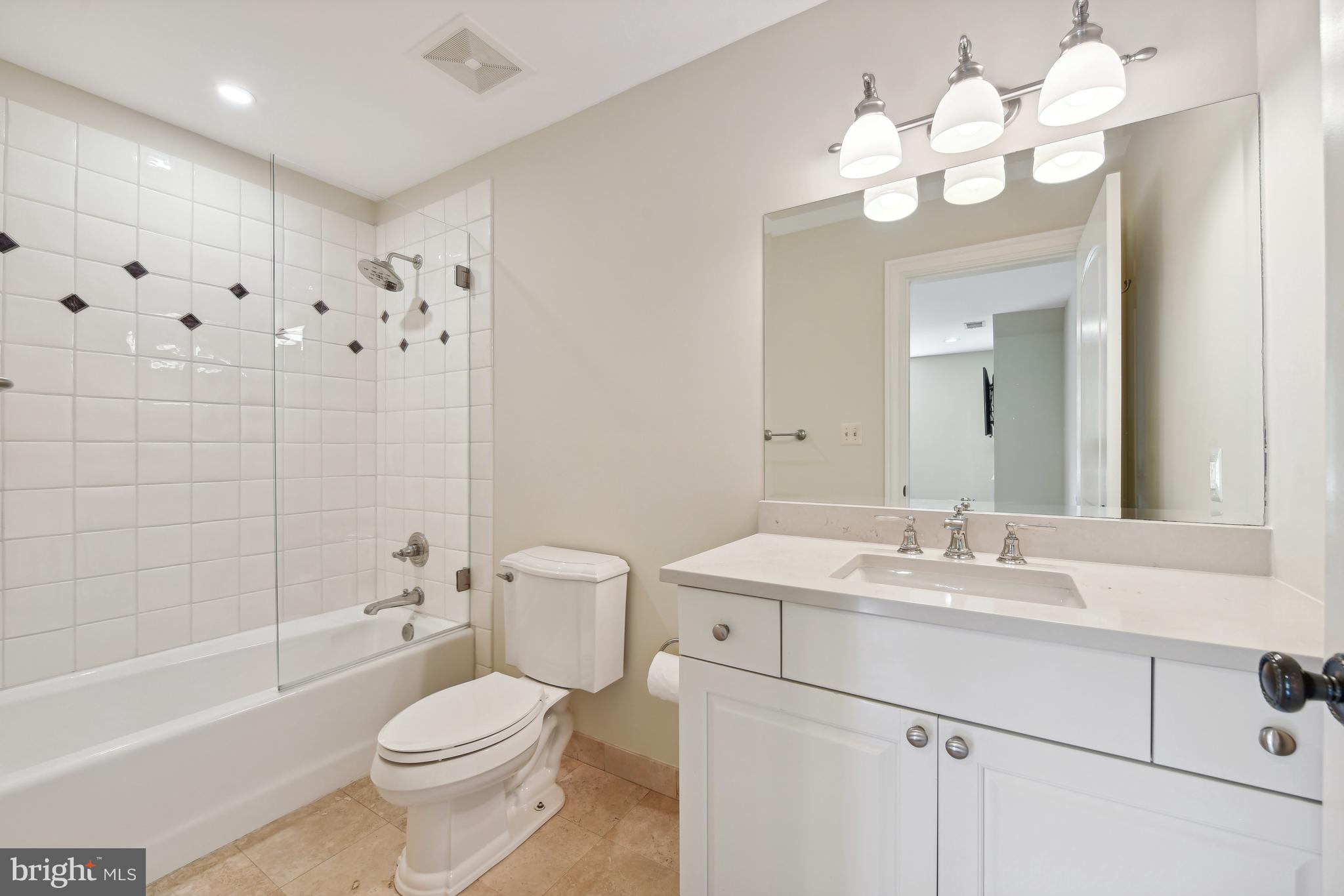 THE RESERVE - Residential