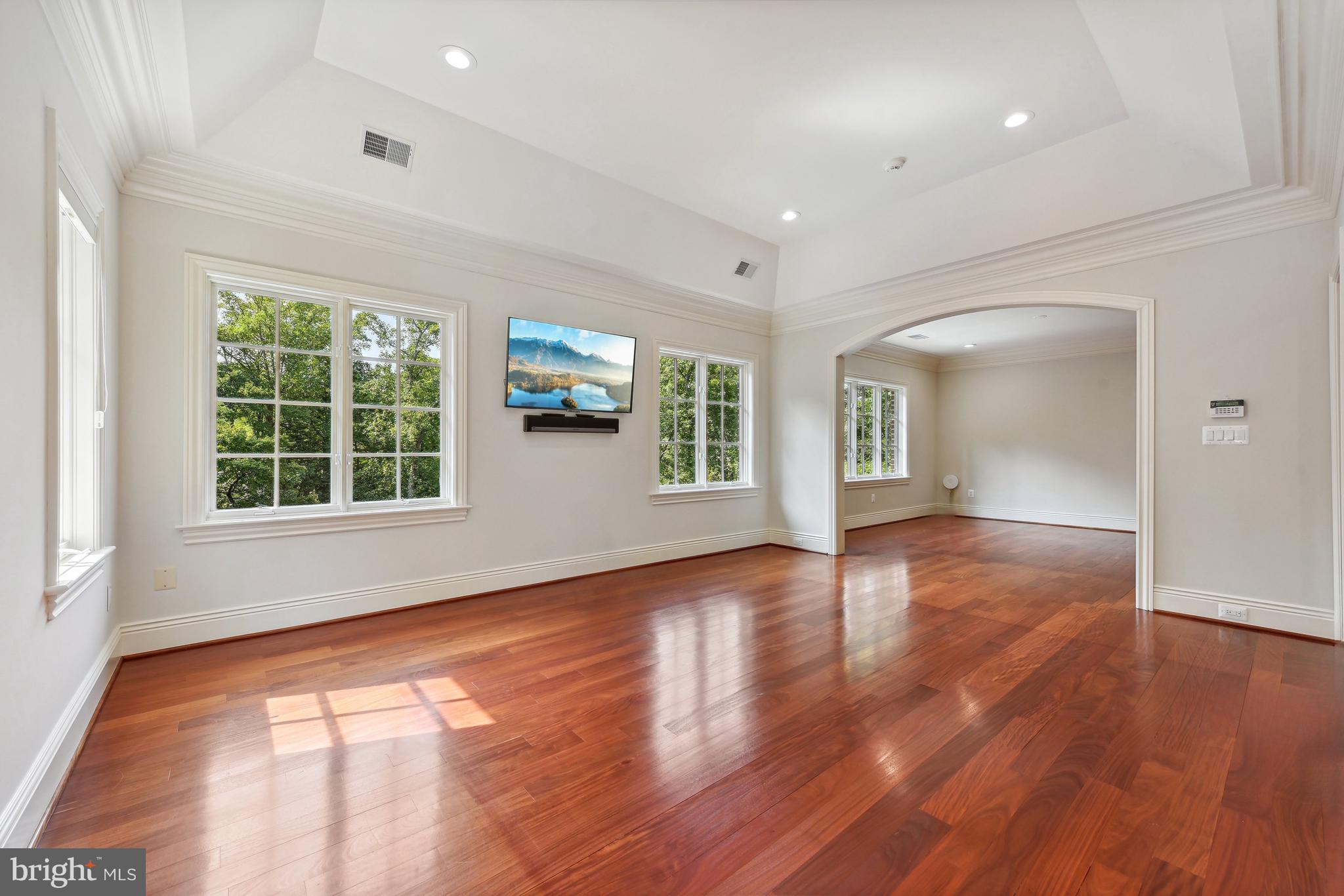 THE RESERVE - Residential