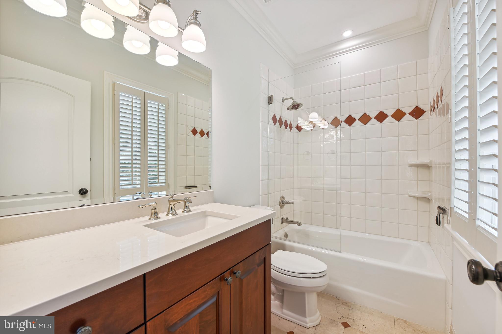 THE RESERVE - Residential