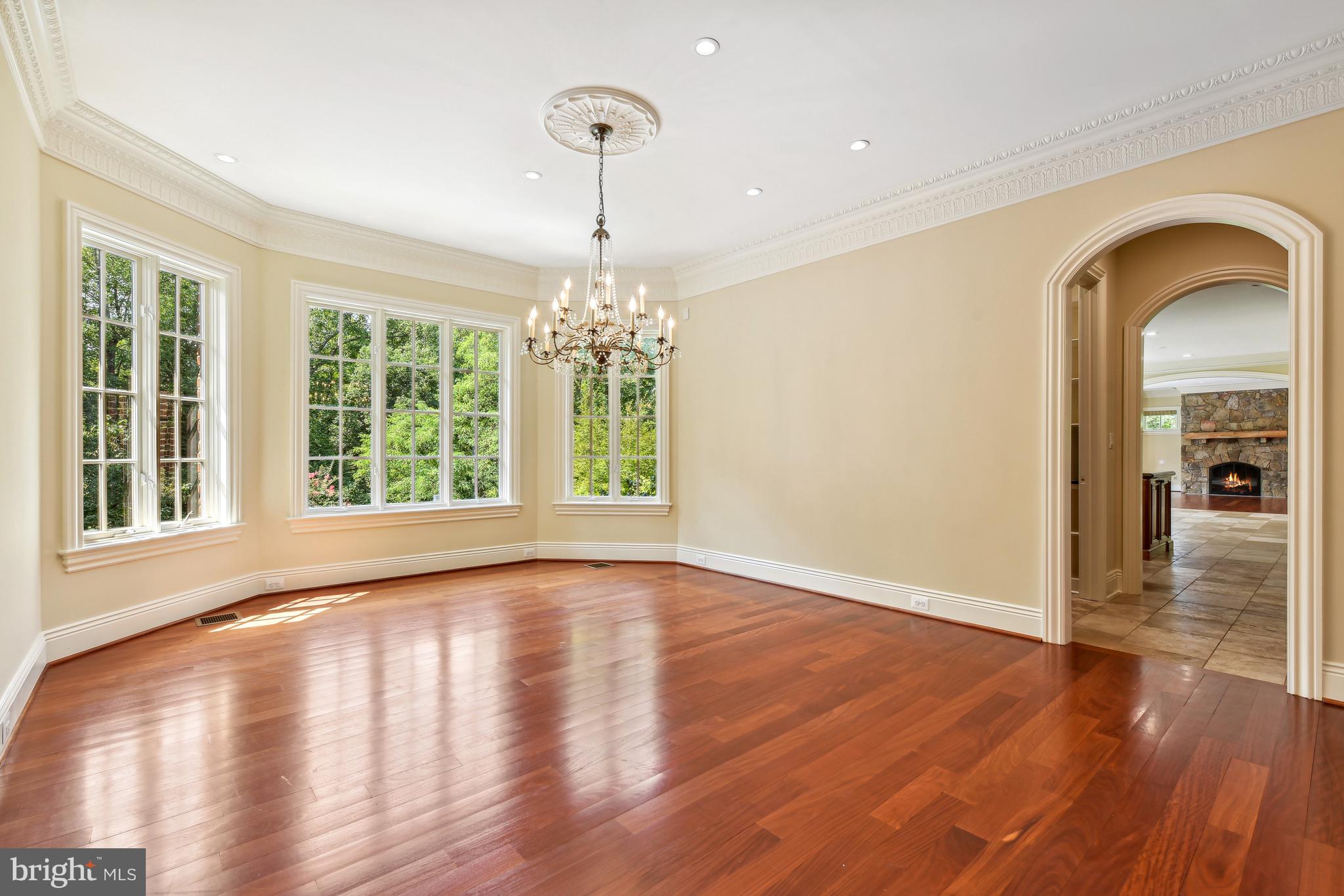 THE RESERVE - Residential