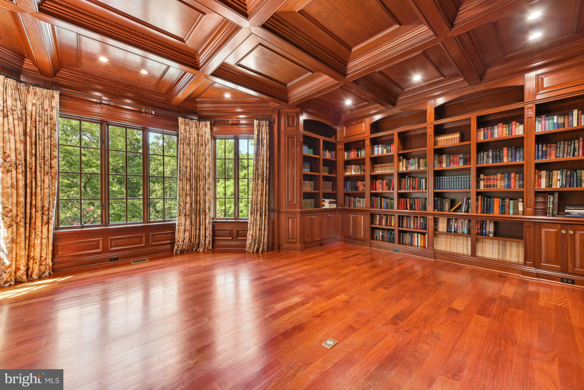 THE RESERVE - Residential