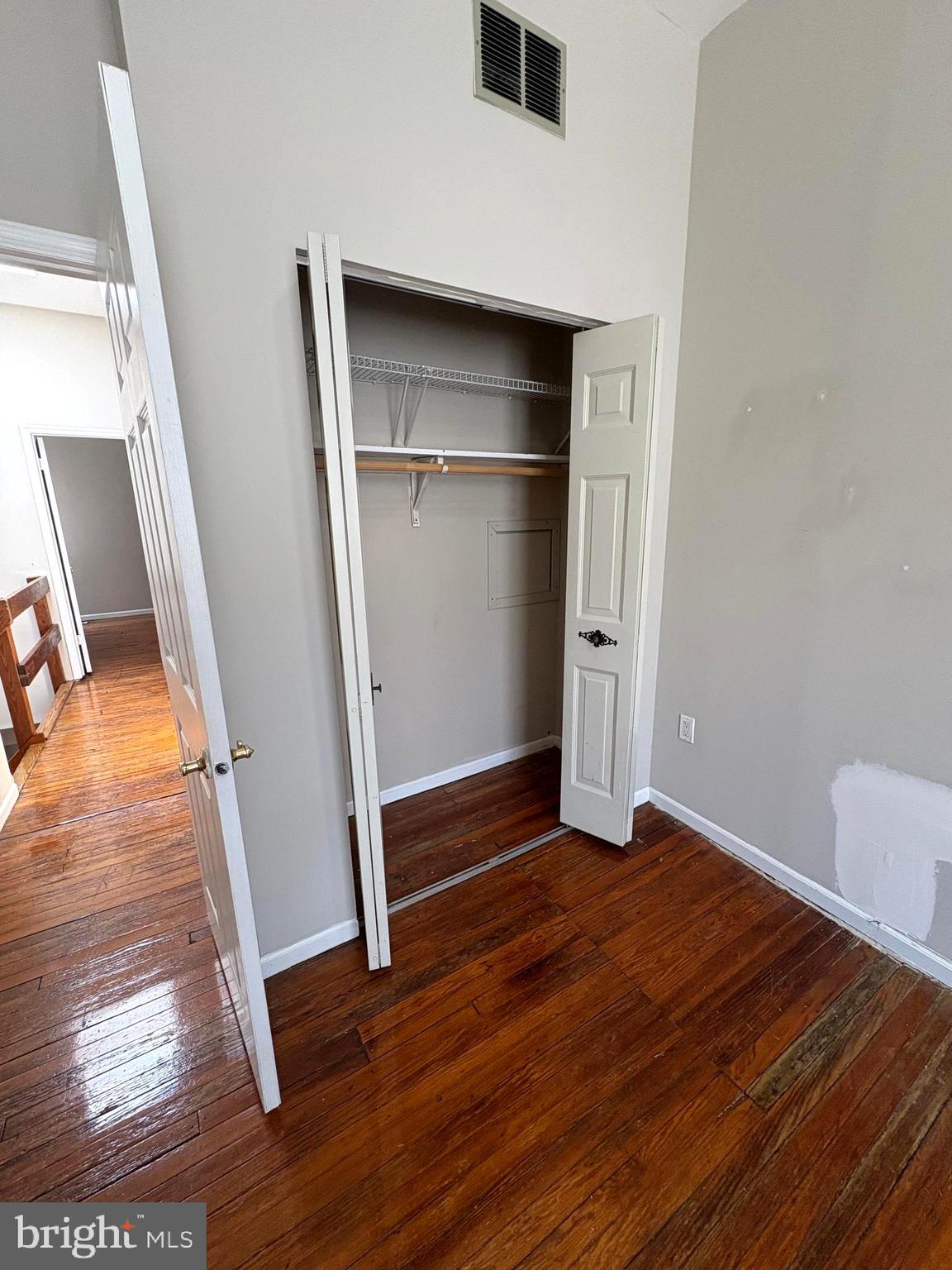 BELLA VISTA - Residential Lease