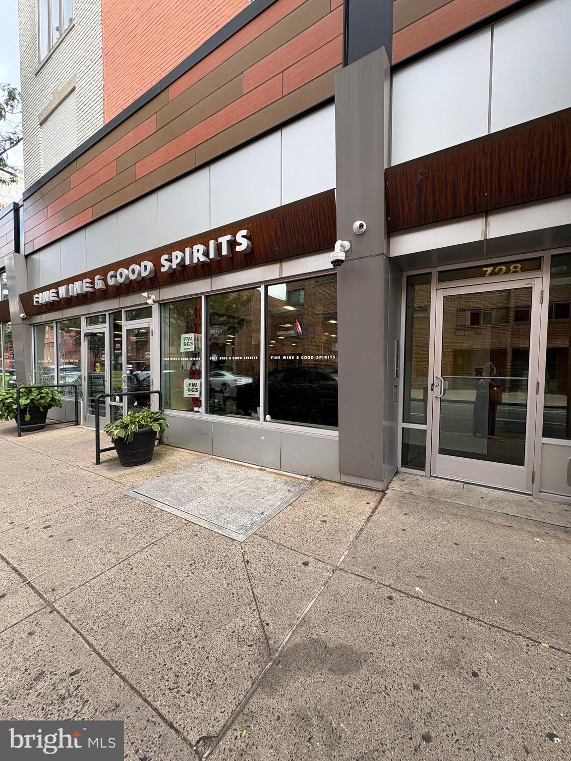 BELLA VISTA - Residential Lease