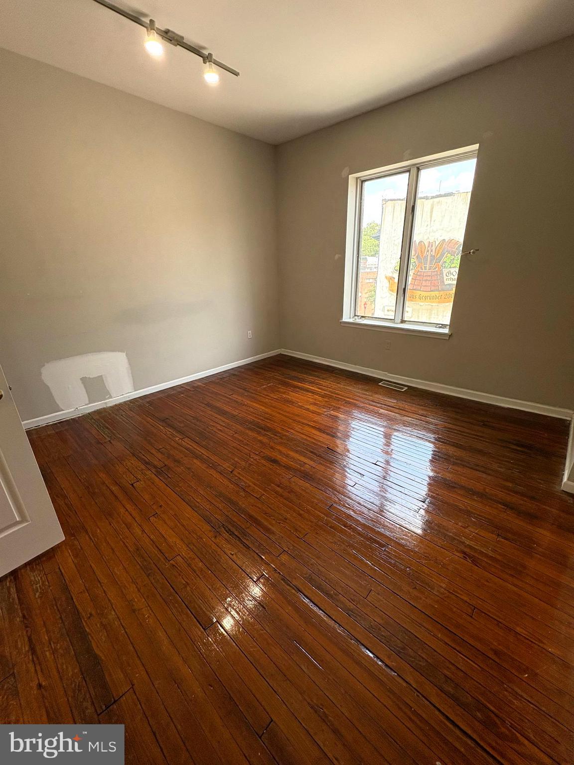 BELLA VISTA - Residential Lease