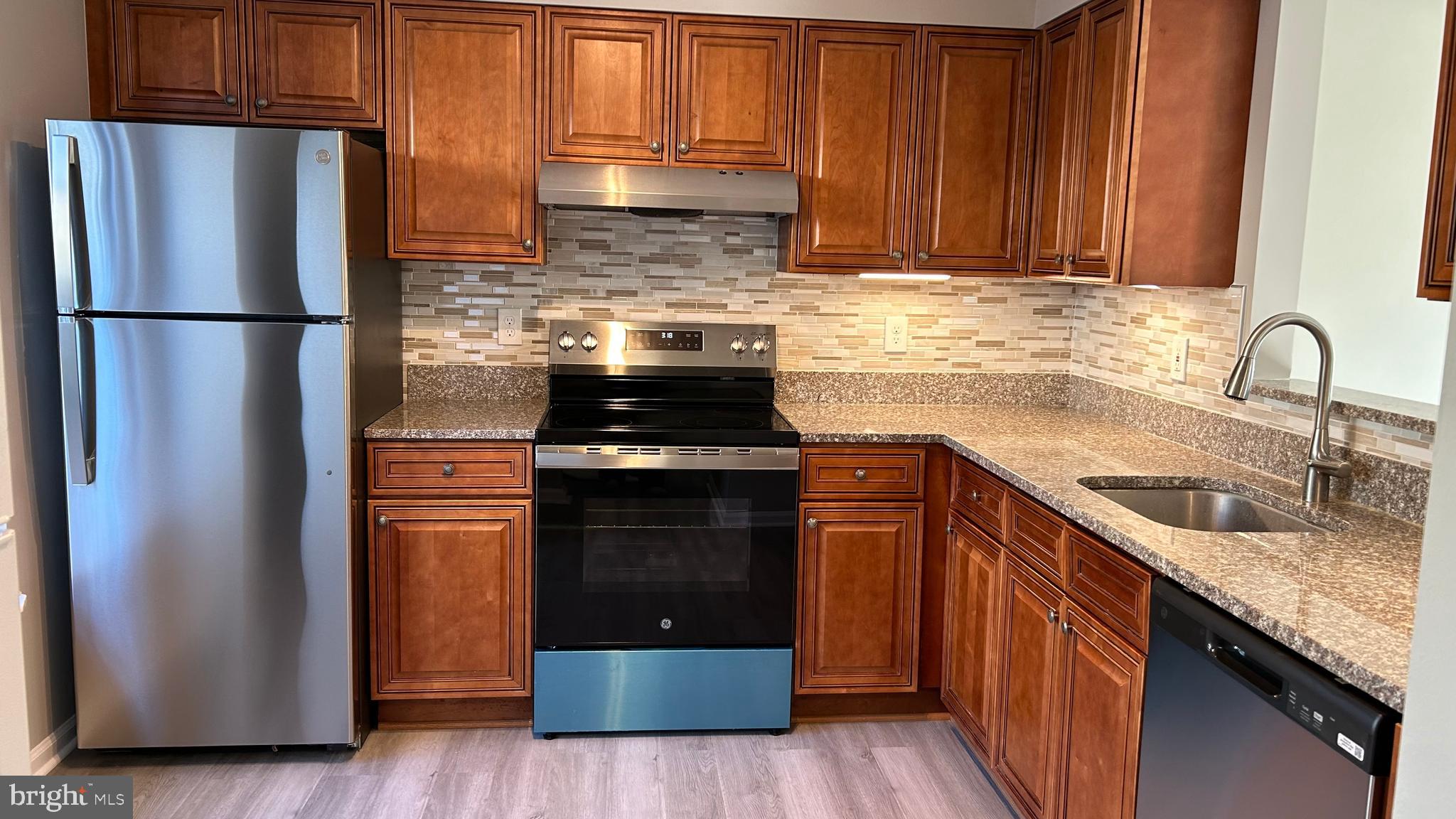 GERMANTOWN VIEW - Residential