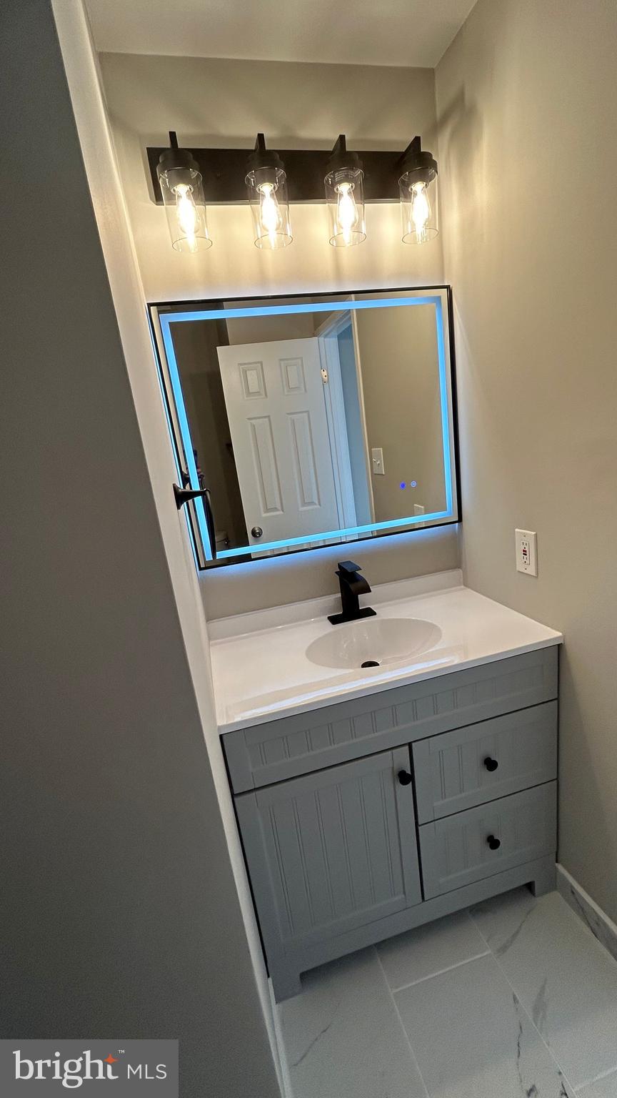 GERMANTOWN VIEW - Residential