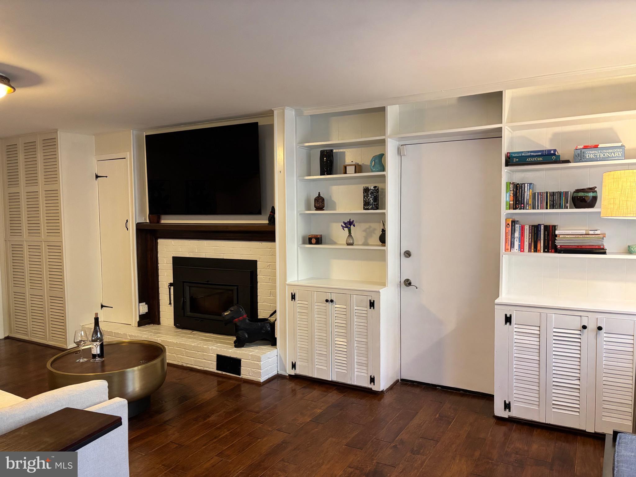 WINCHESTER ESTATES - Residential