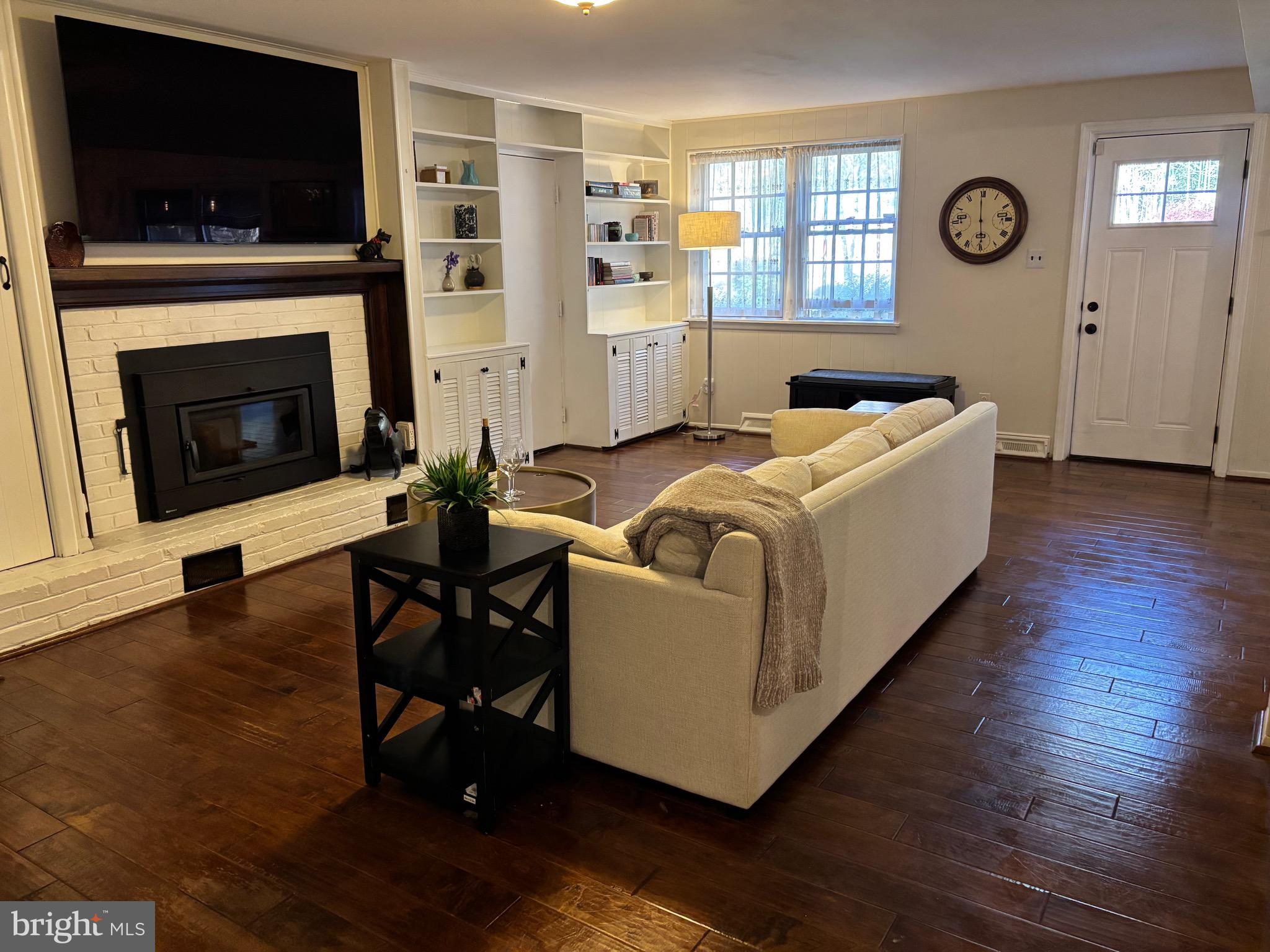 WINCHESTER ESTATES - Residential