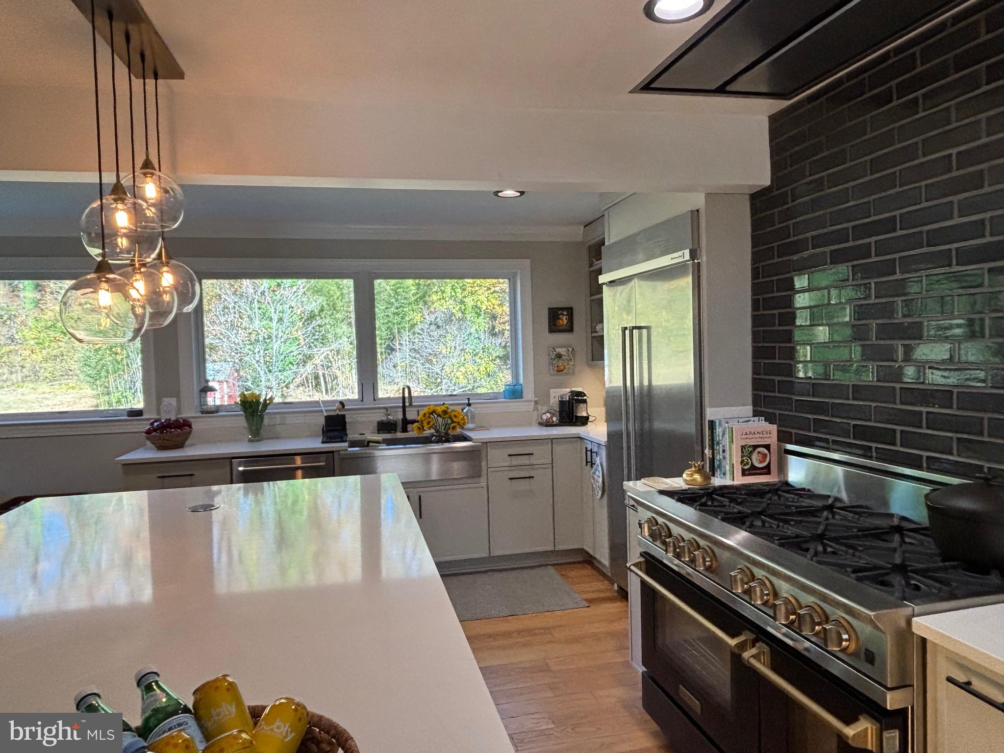 WINCHESTER ESTATES - Residential