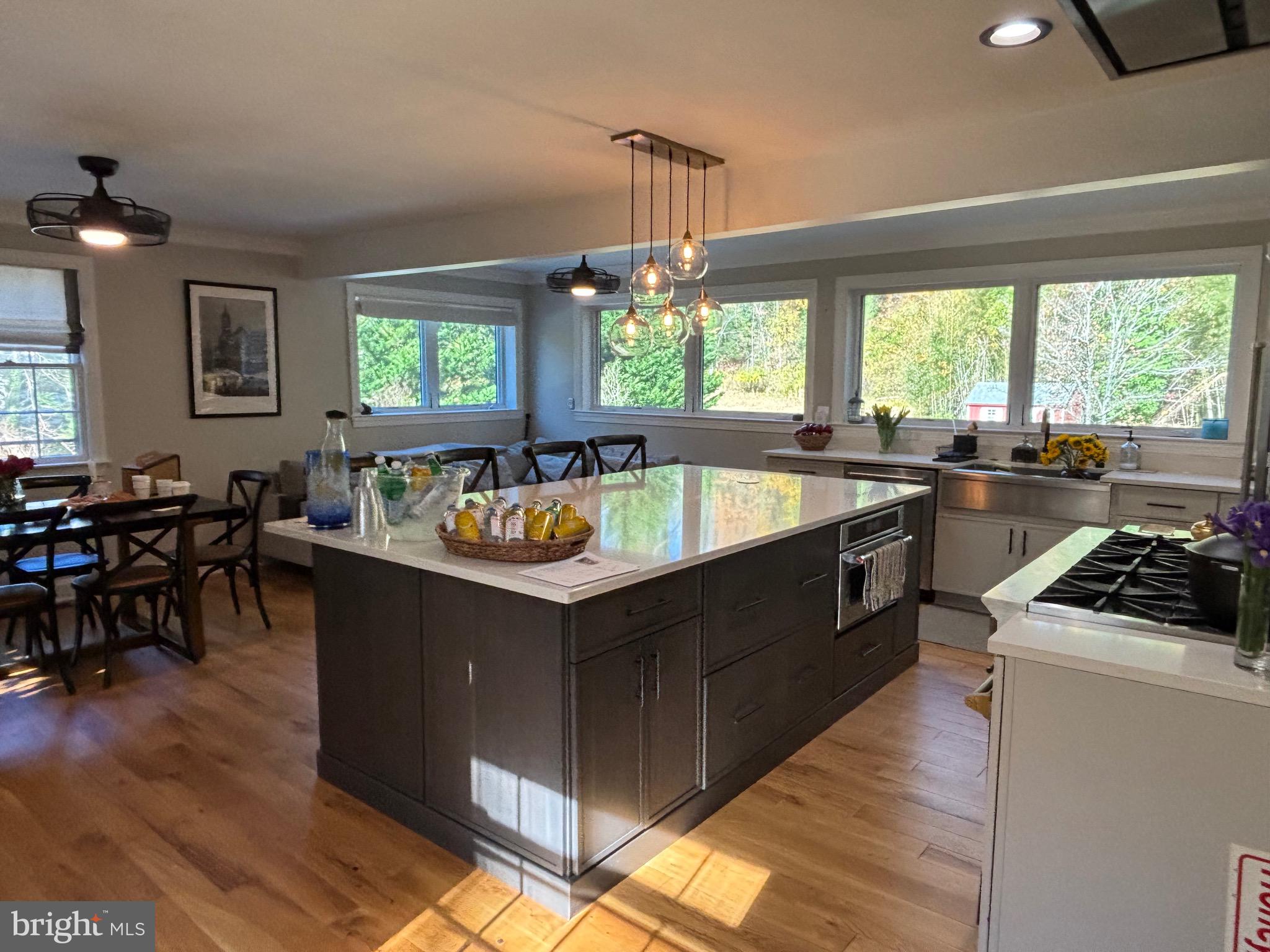 WINCHESTER ESTATES - Residential