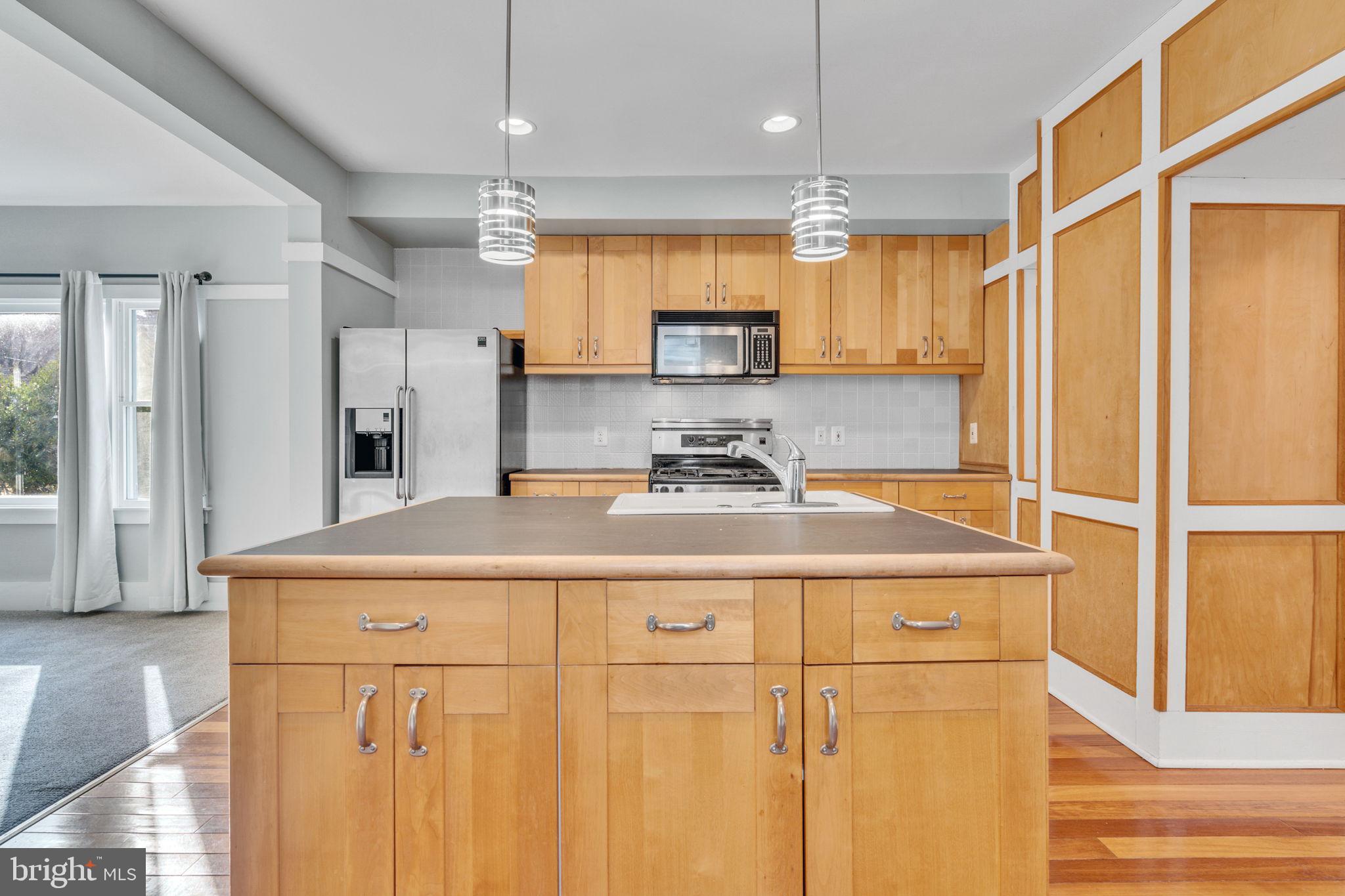 MOUNT WASHINGTON - Residential