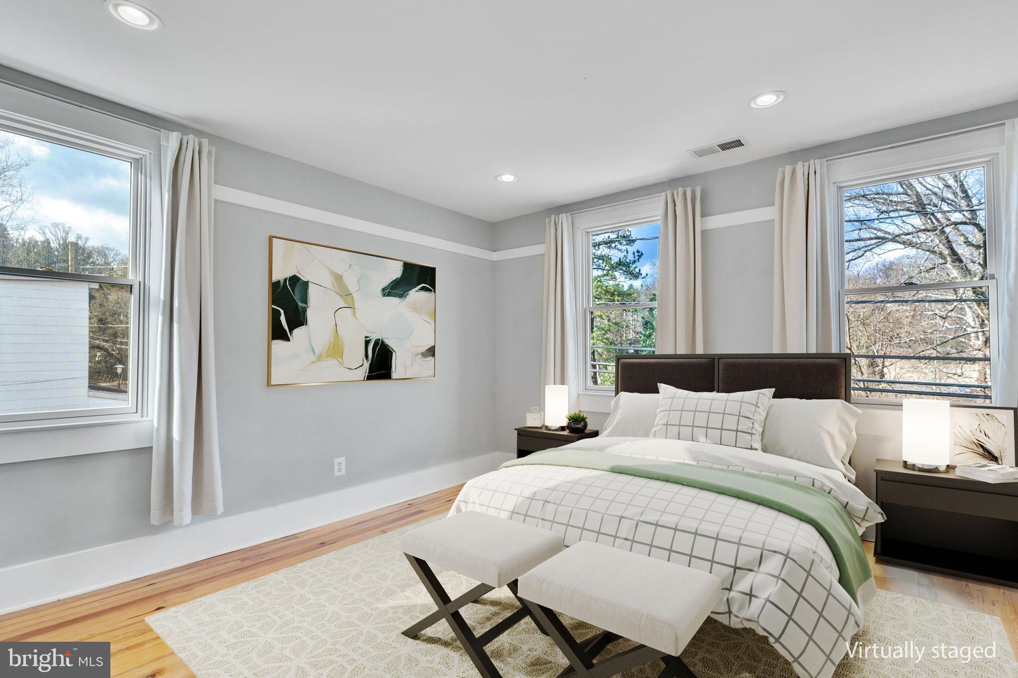 MOUNT WASHINGTON - Residential