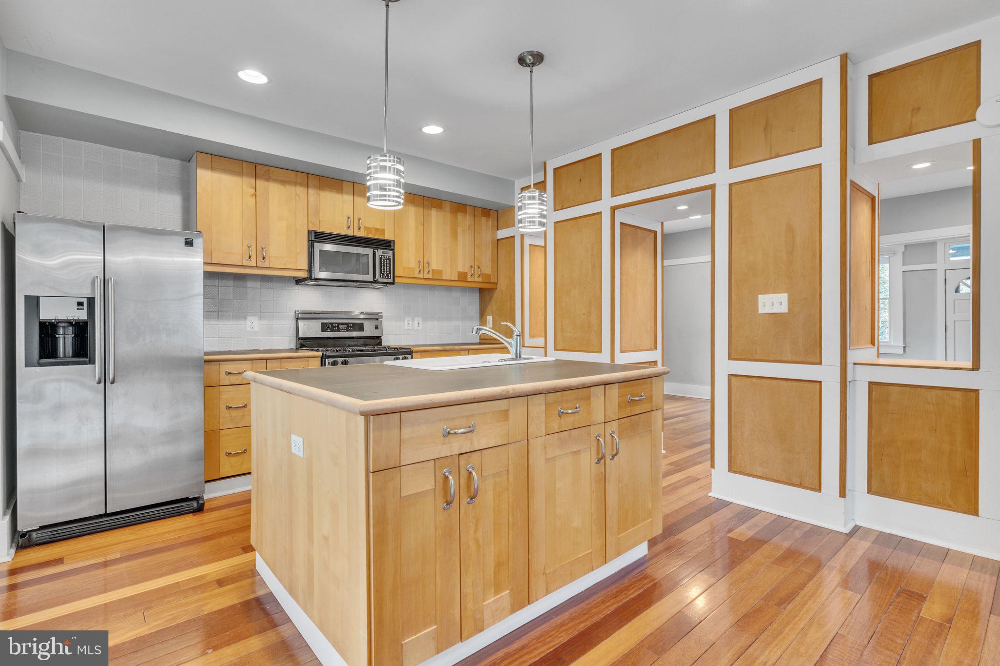 MOUNT WASHINGTON - Residential