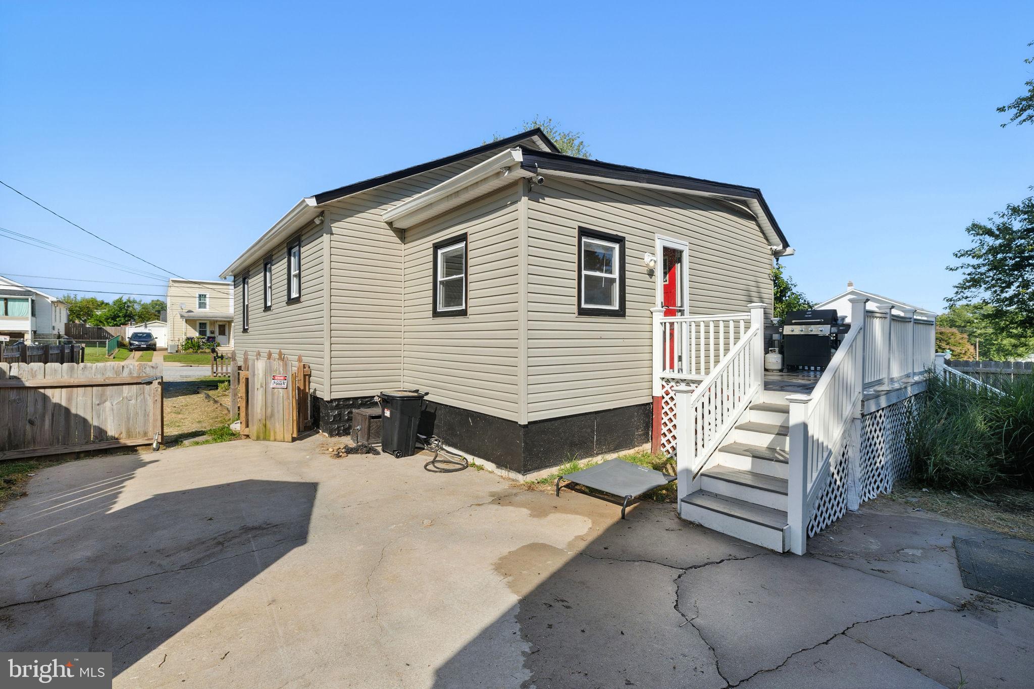 BACK RIVER HIGHLANDS - Residential