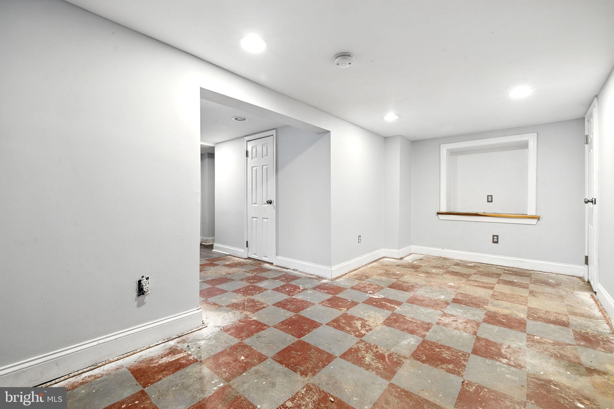 BACK RIVER HIGHLANDS - Residential