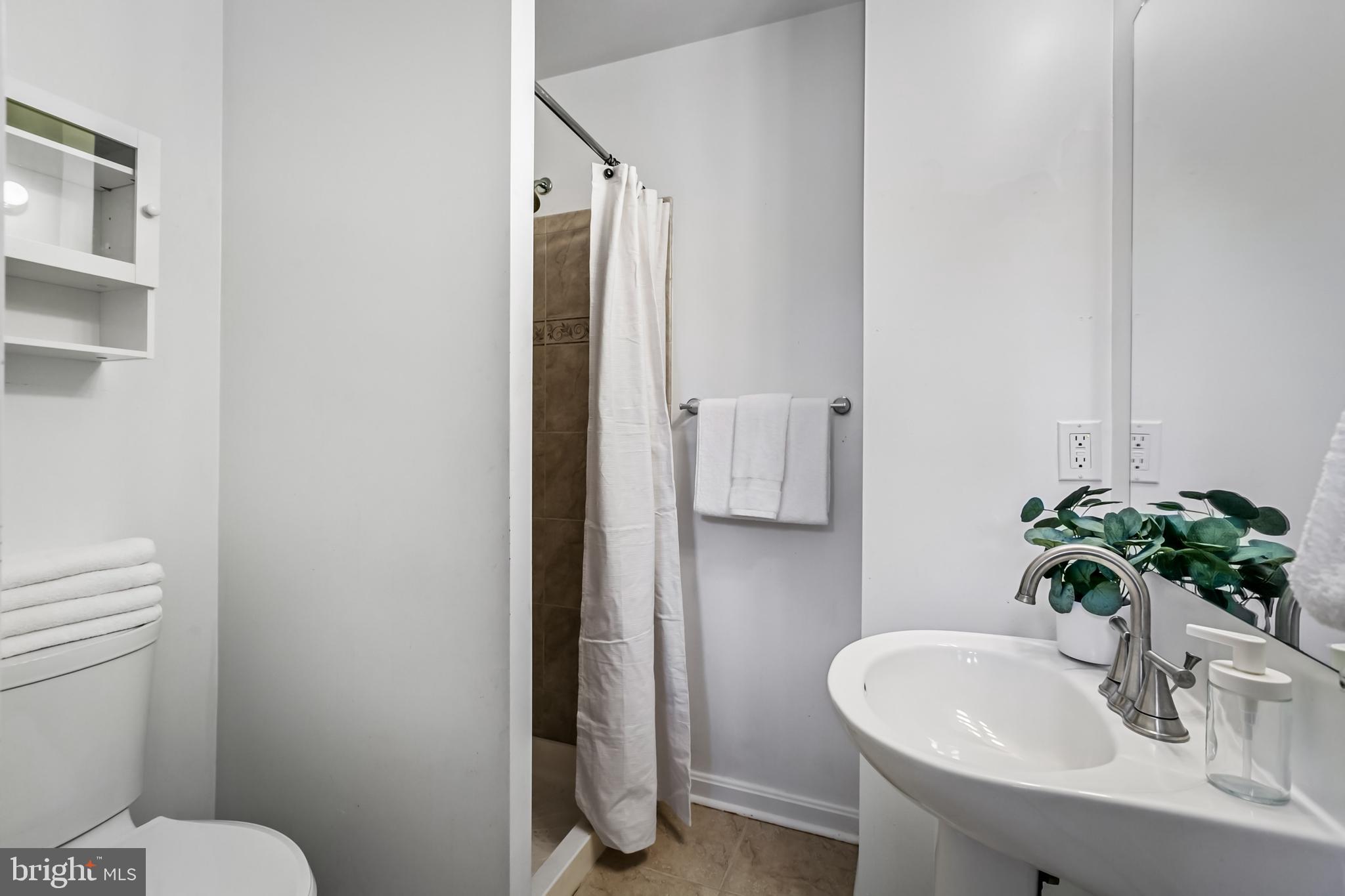 FELLS POINT HISTORIC DISTRICT - Residential