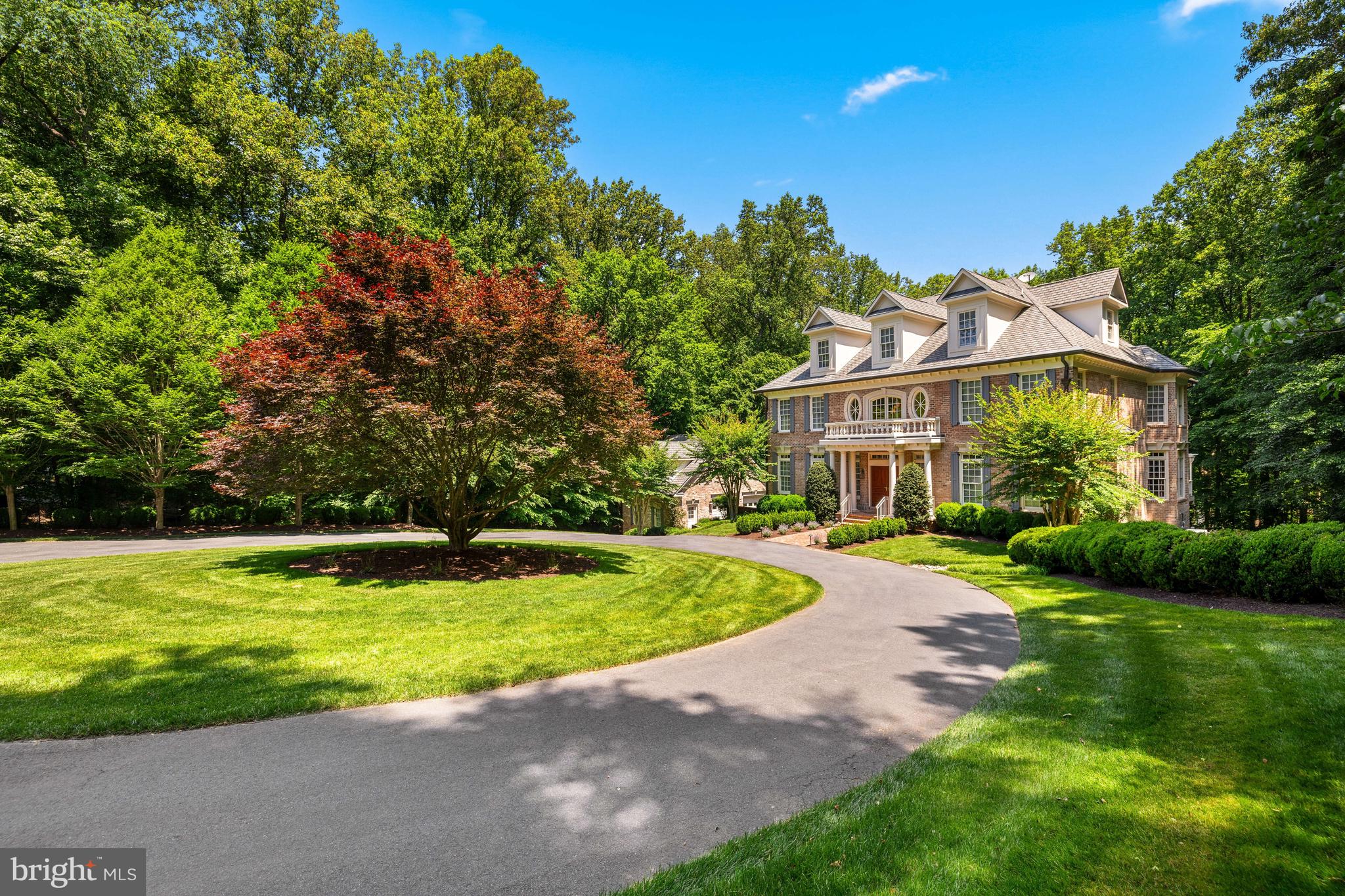 8558 GEORGETOWN PIKE
