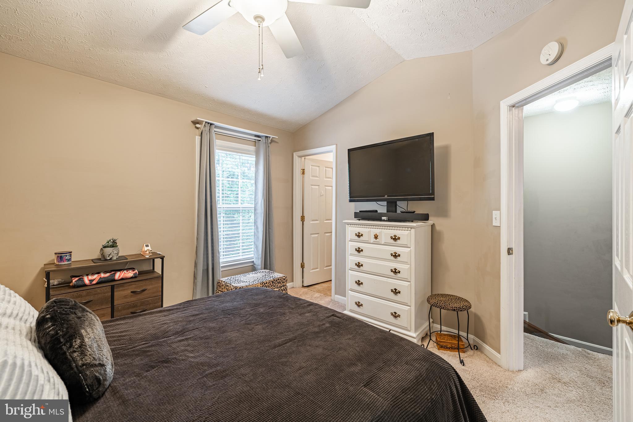 COVENTRY CREEK - Residential