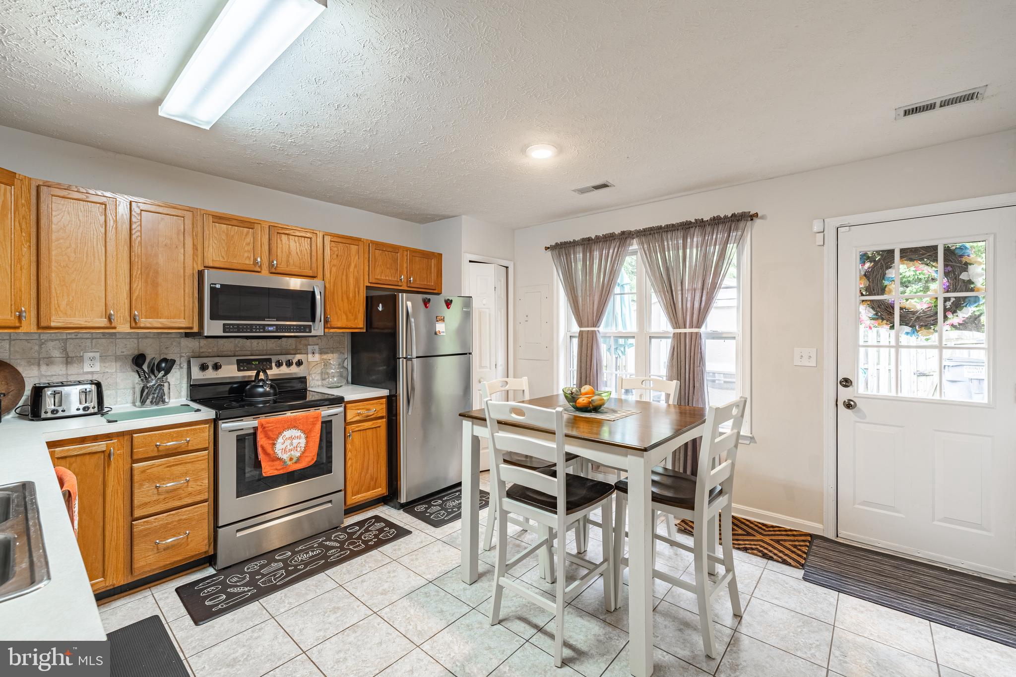 COVENTRY CREEK - Residential