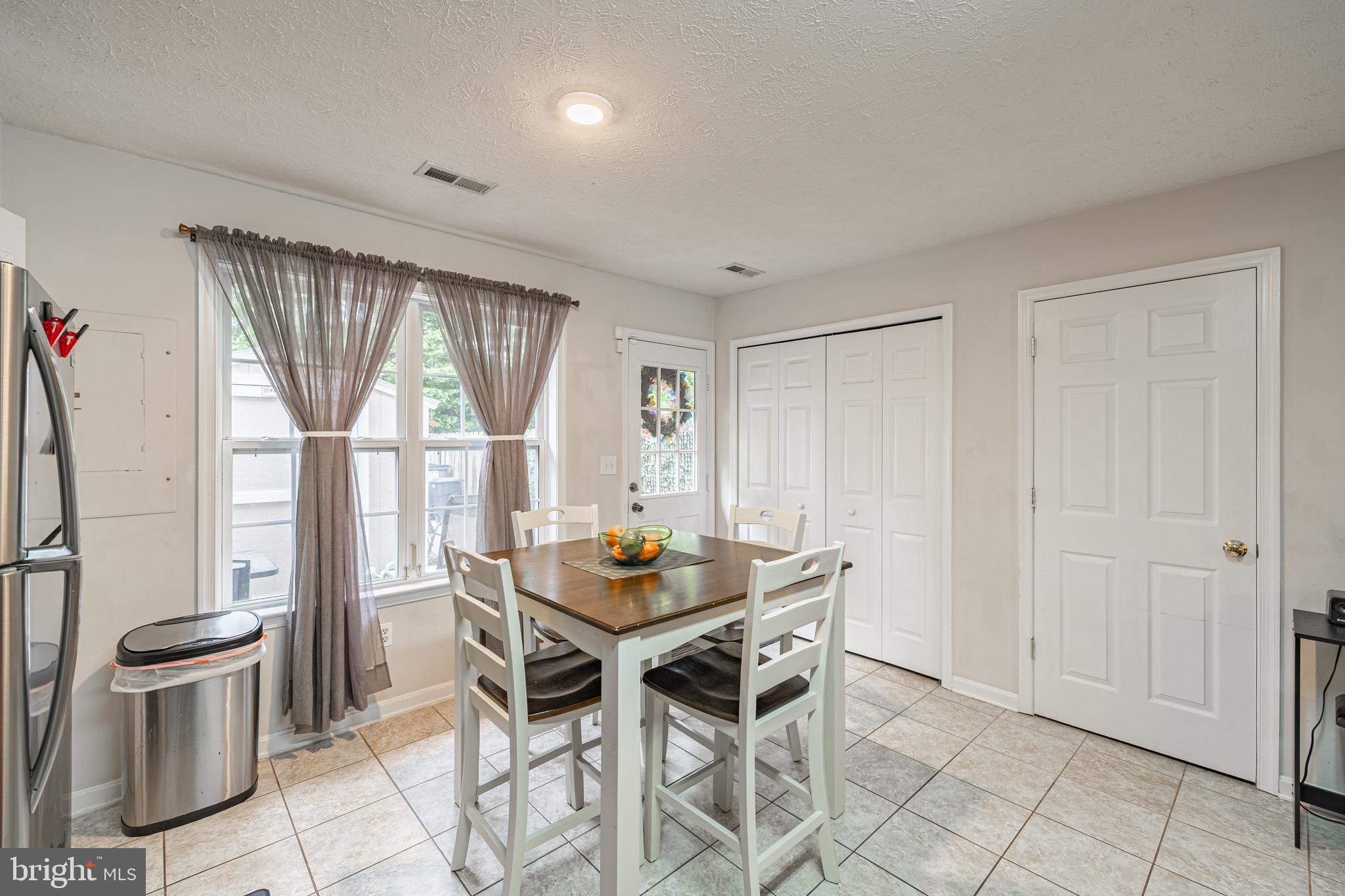 COVENTRY CREEK - Residential