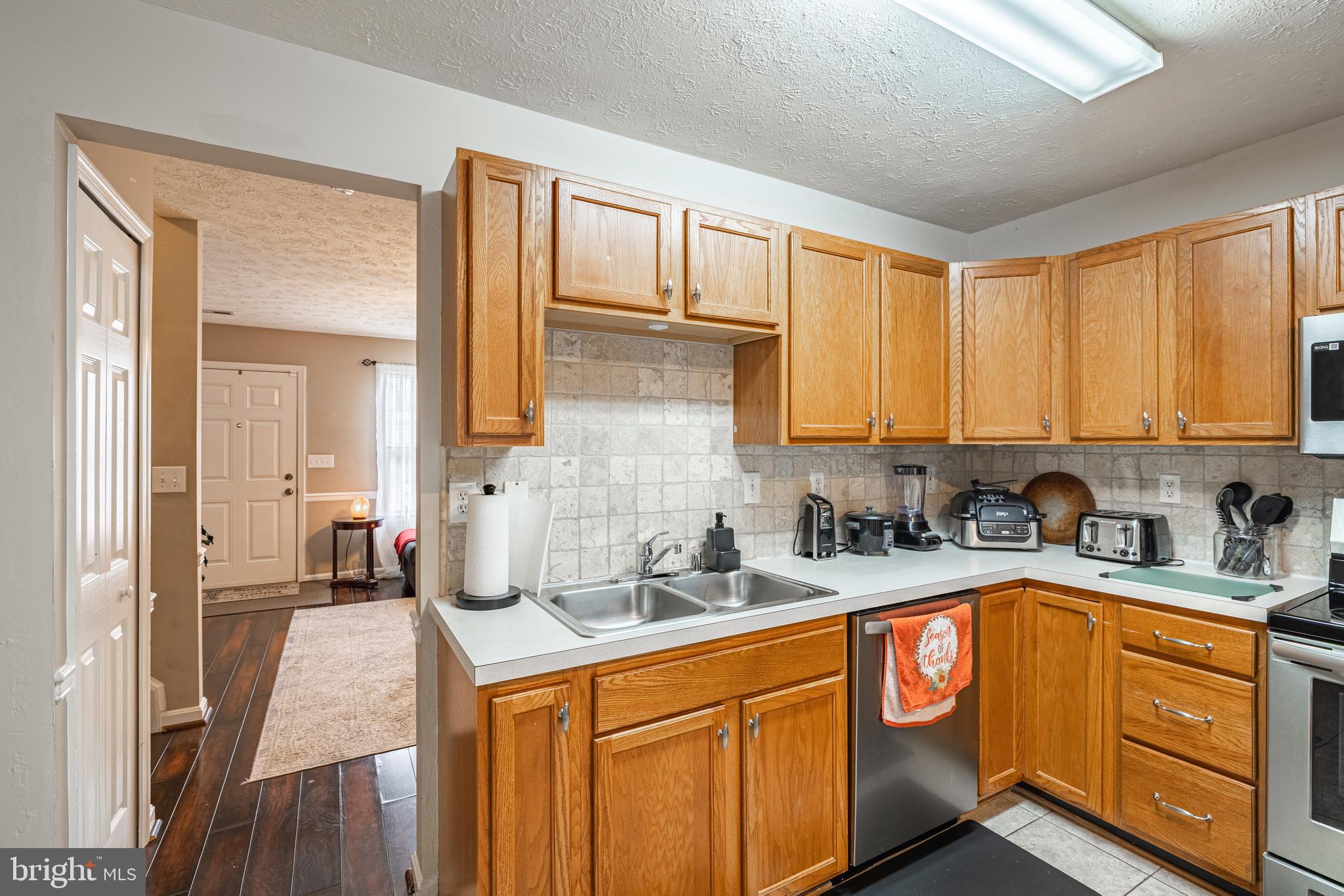 COVENTRY CREEK - Residential