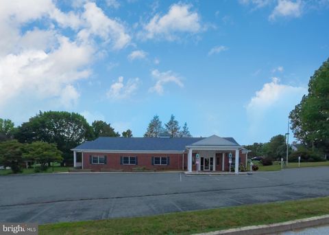 2201 S QUEEN STREET YORK PA 17402