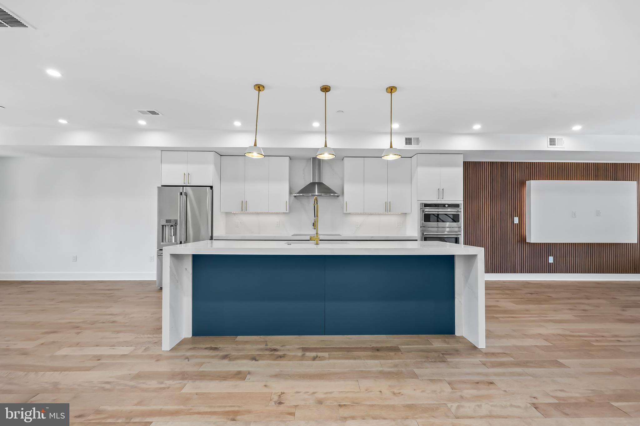 3009 13TH NW 2