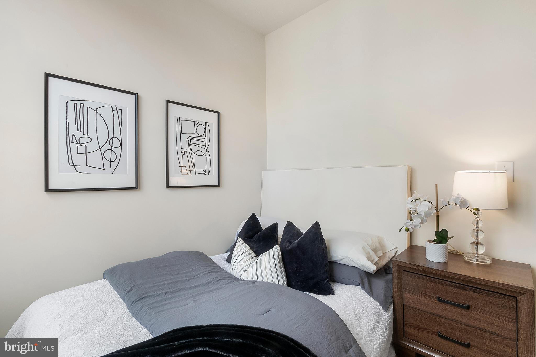 GRAYS FERRY - Residential
