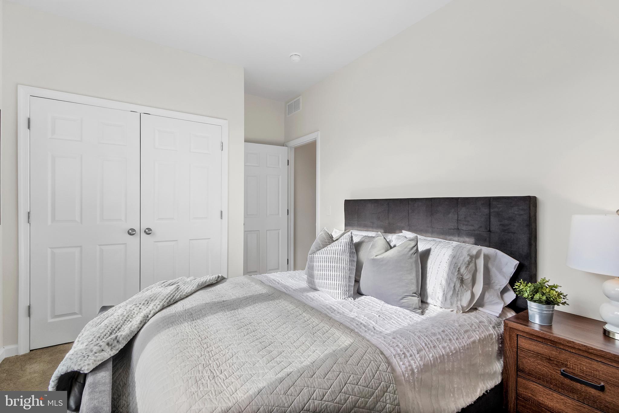 GRAYS FERRY - Residential