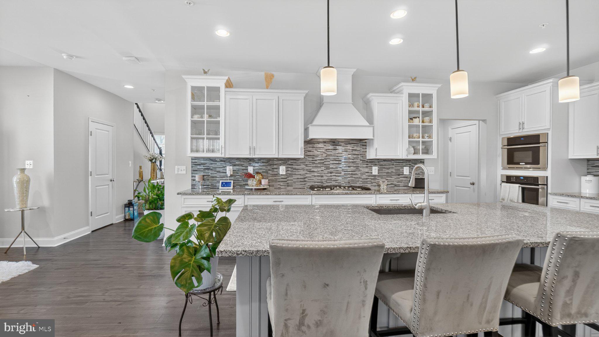 HOLLY RIDGE - Residential