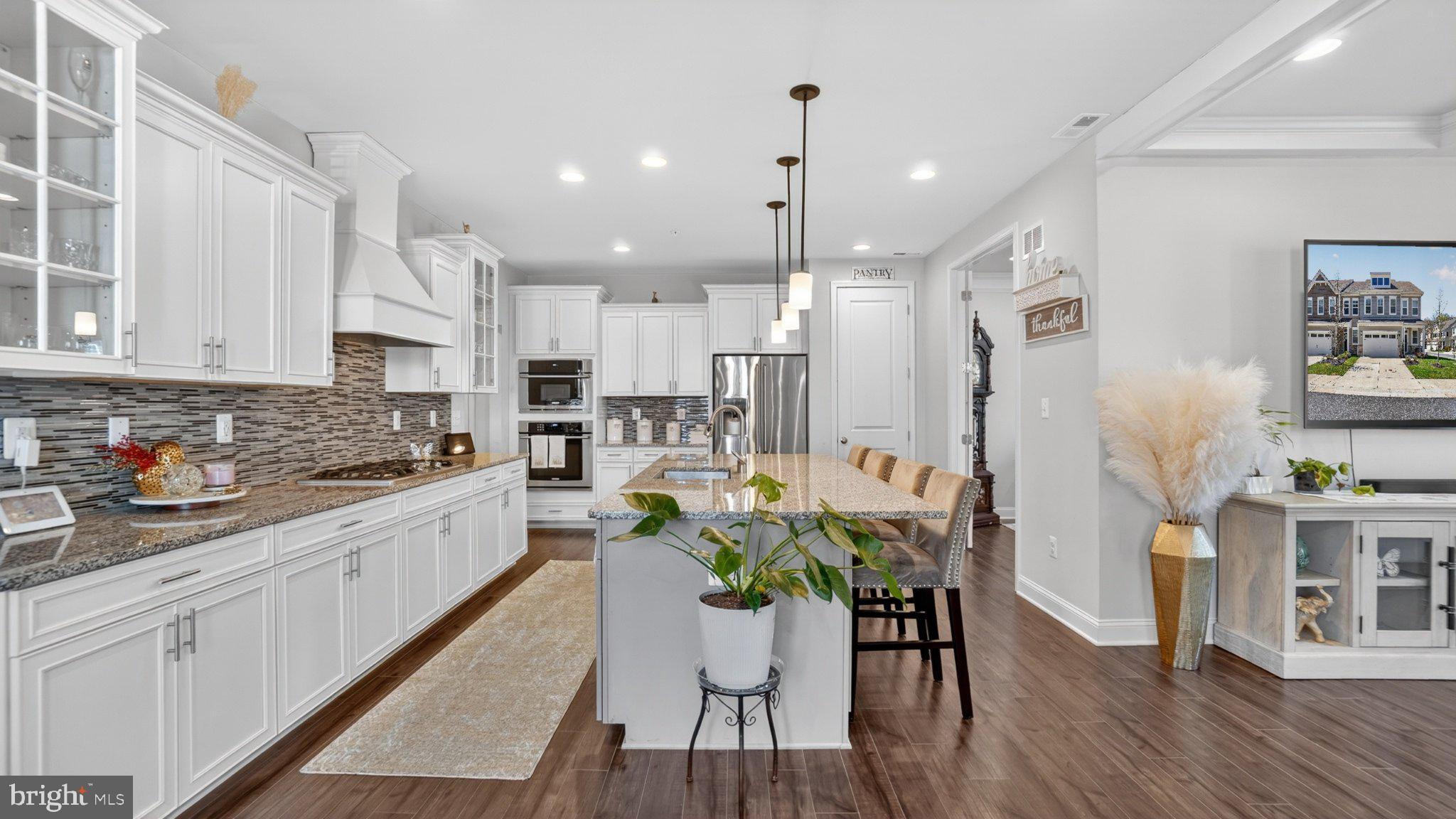 HOLLY RIDGE - Residential