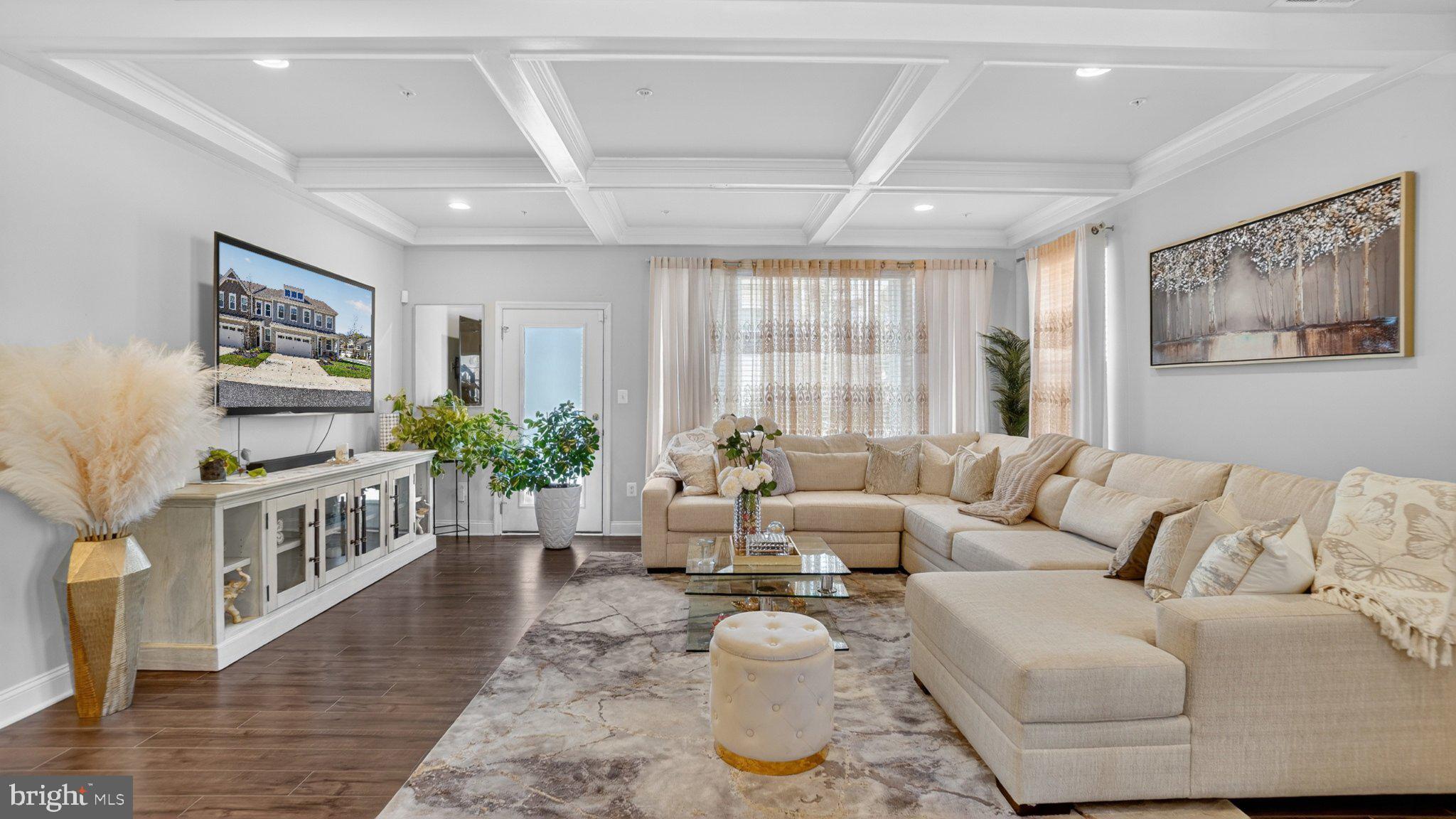 HOLLY RIDGE - Residential