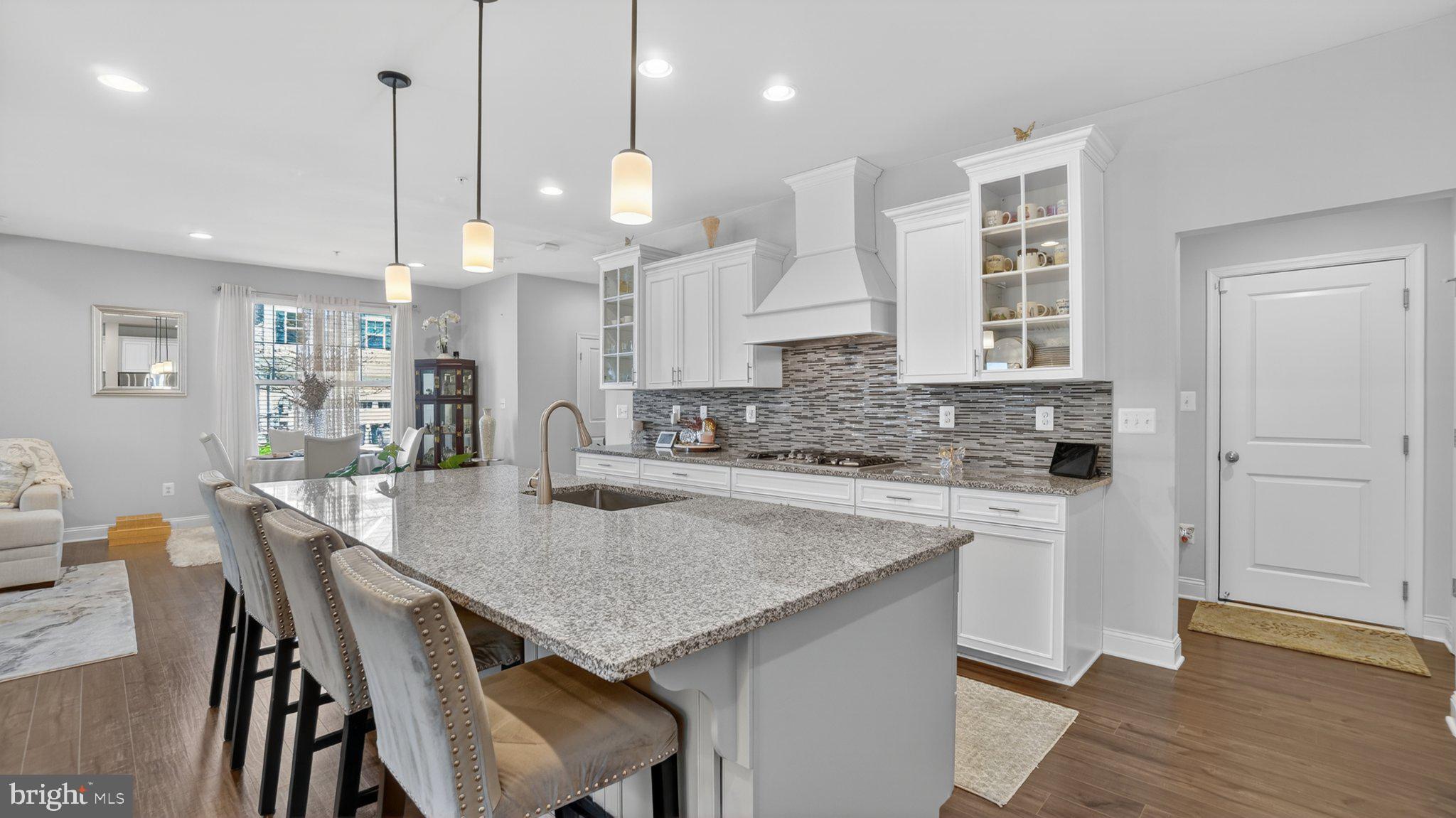 HOLLY RIDGE - Residential