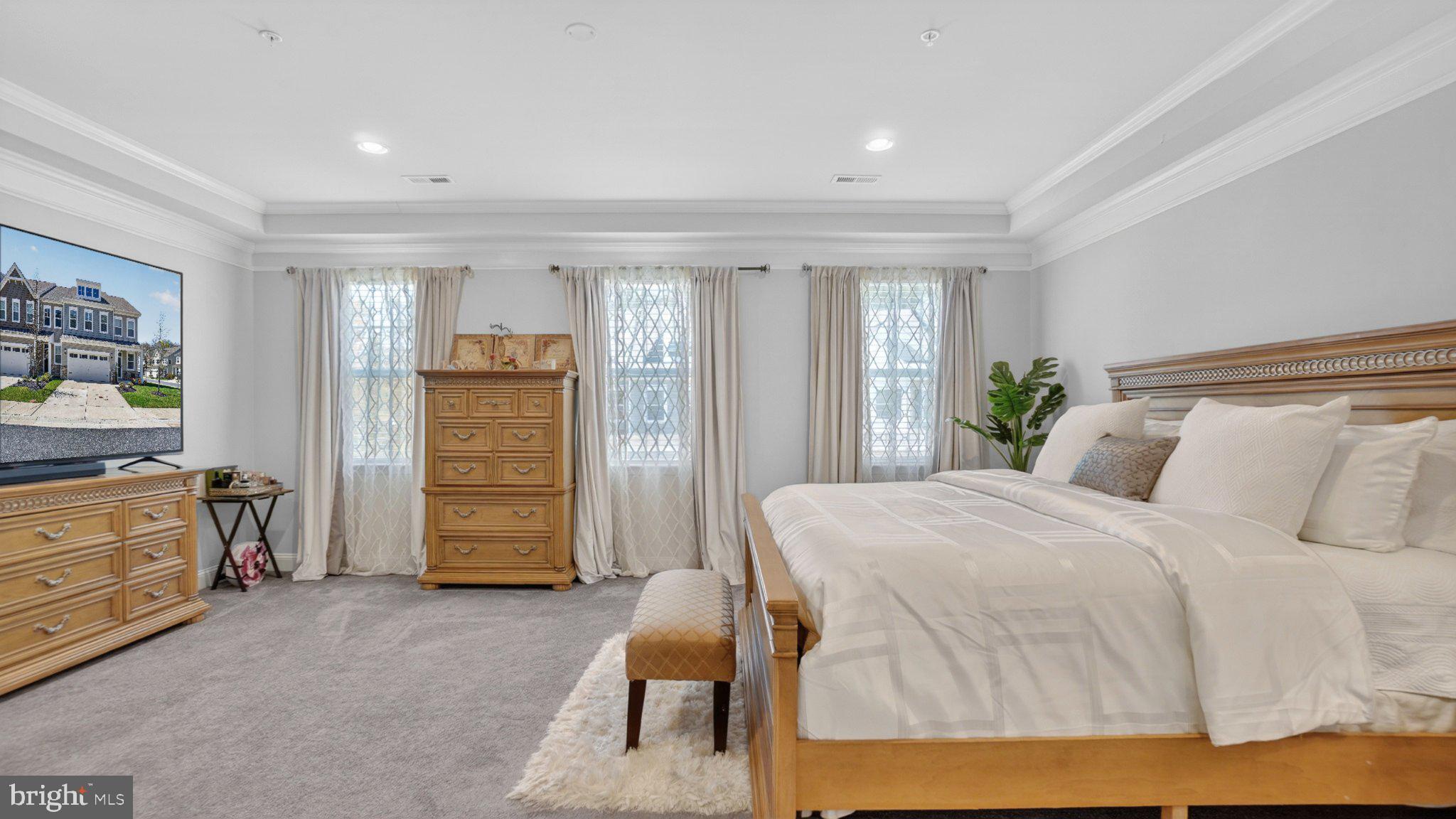 HOLLY RIDGE - Residential