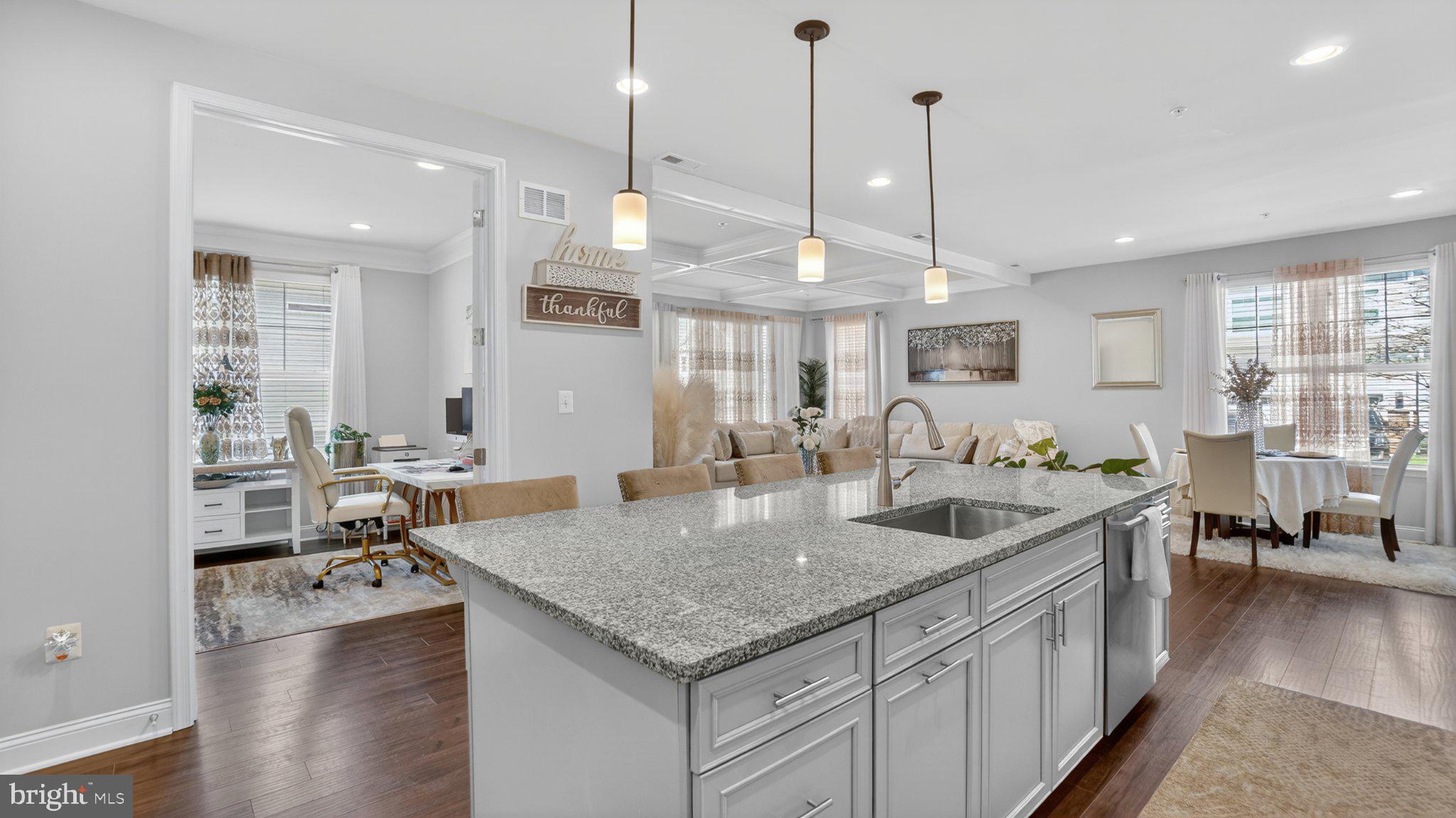 HOLLY RIDGE - Residential