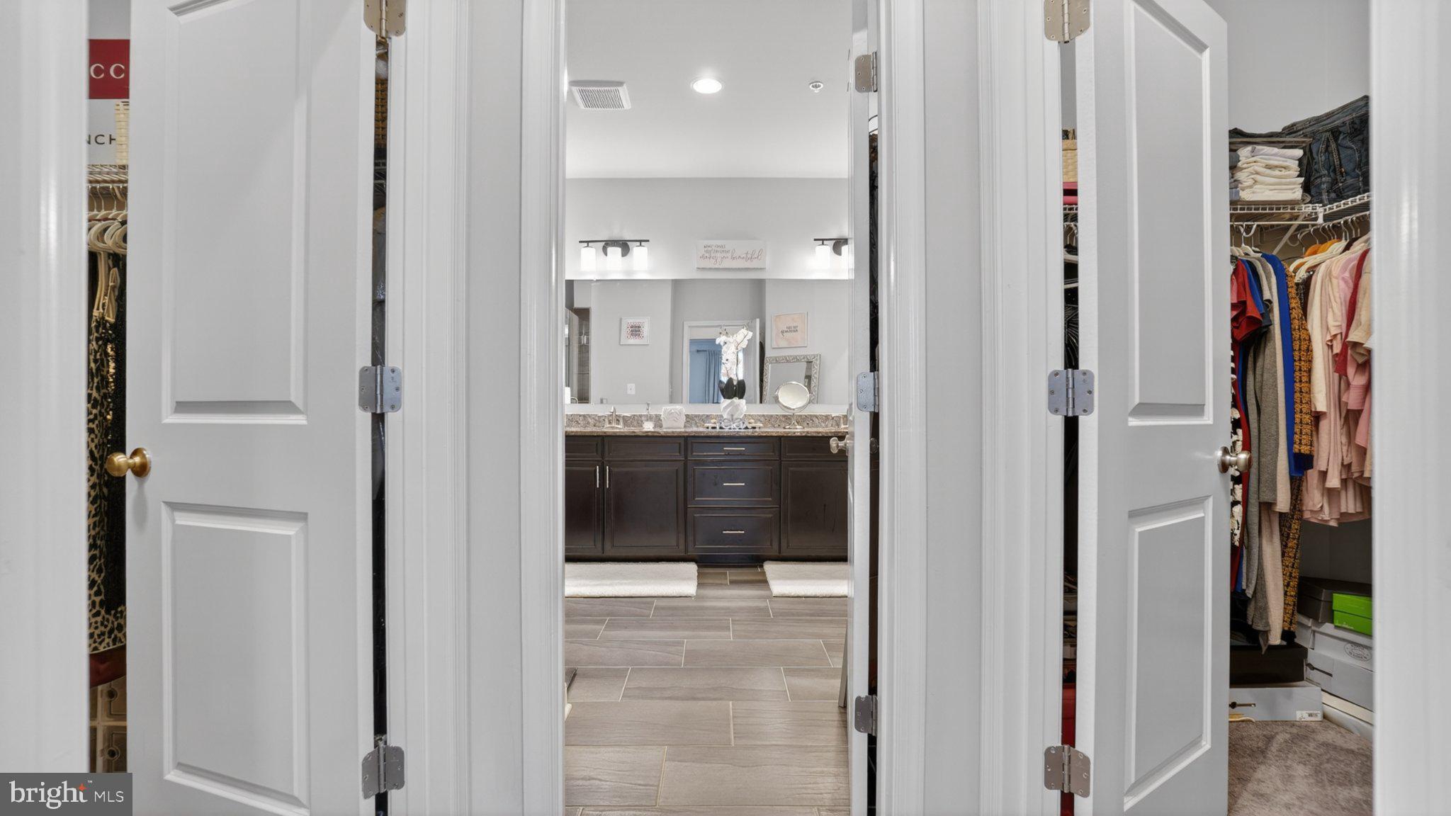 HOLLY RIDGE - Residential