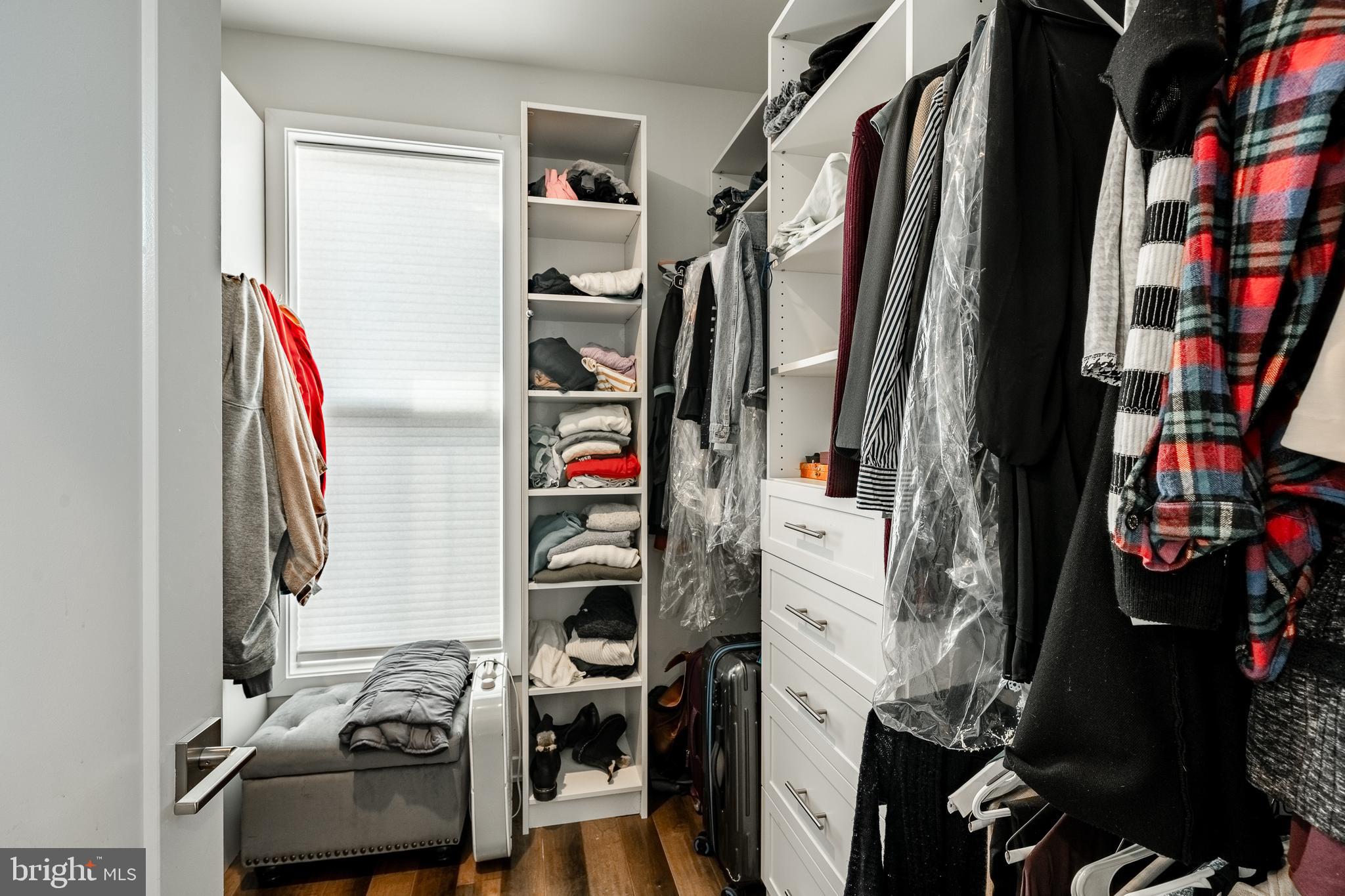 RESERVE AT CENTER SQUARE - Residential