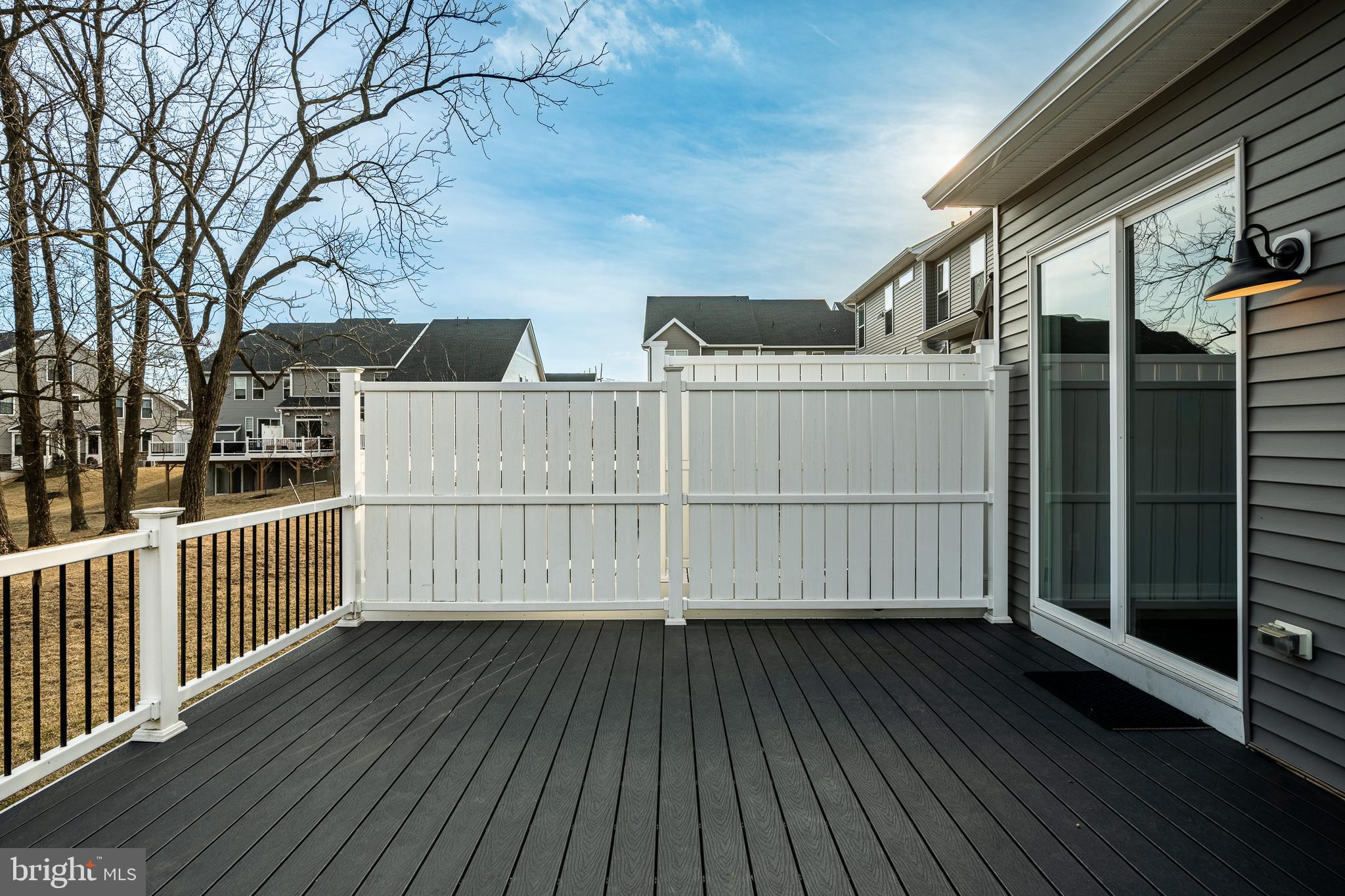 RESERVE AT CENTER SQUARE - Residential