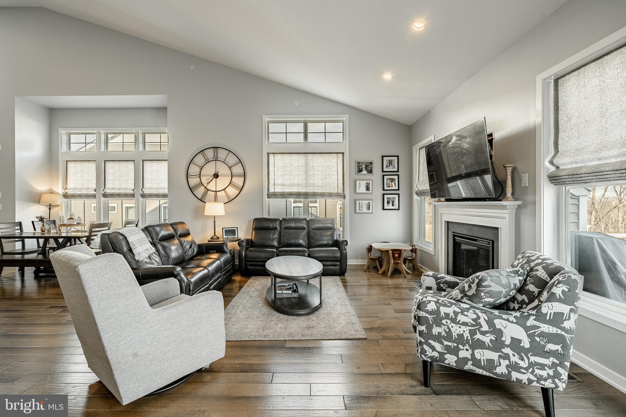 RESERVE AT CENTER SQUARE - Residential