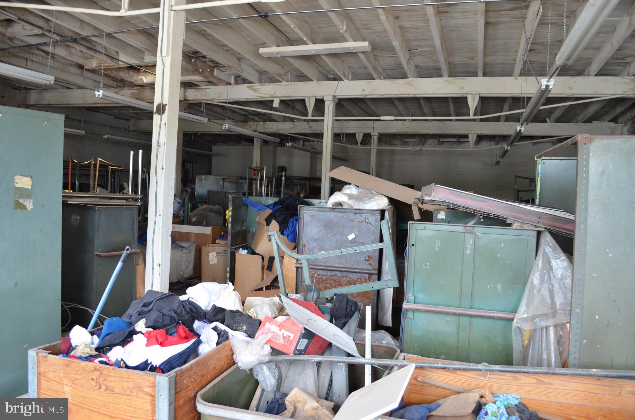 FISHTOWN - Commercial Sale