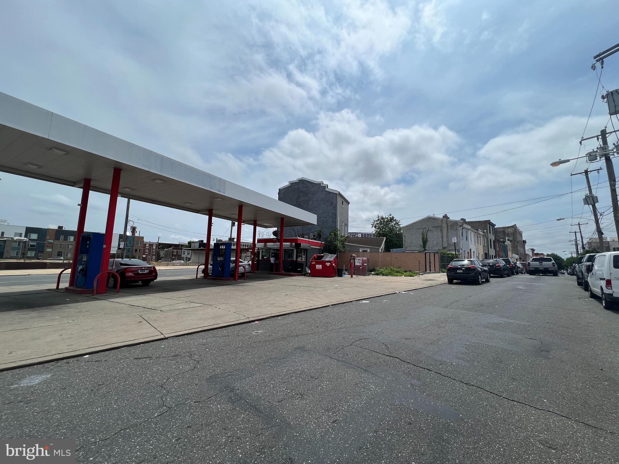 FISHTOWN - Commercial Sale