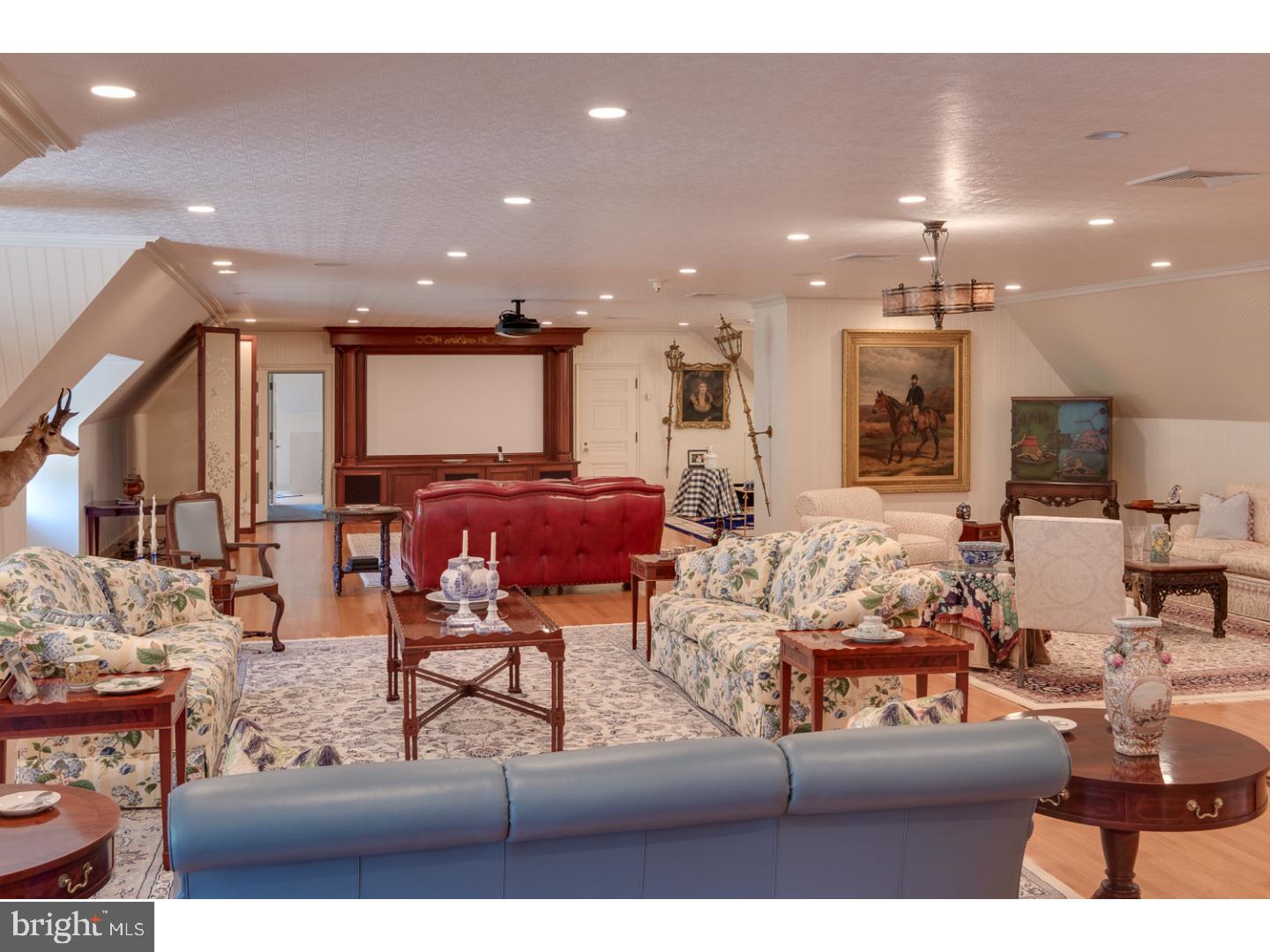 WRENFIELD - Residential