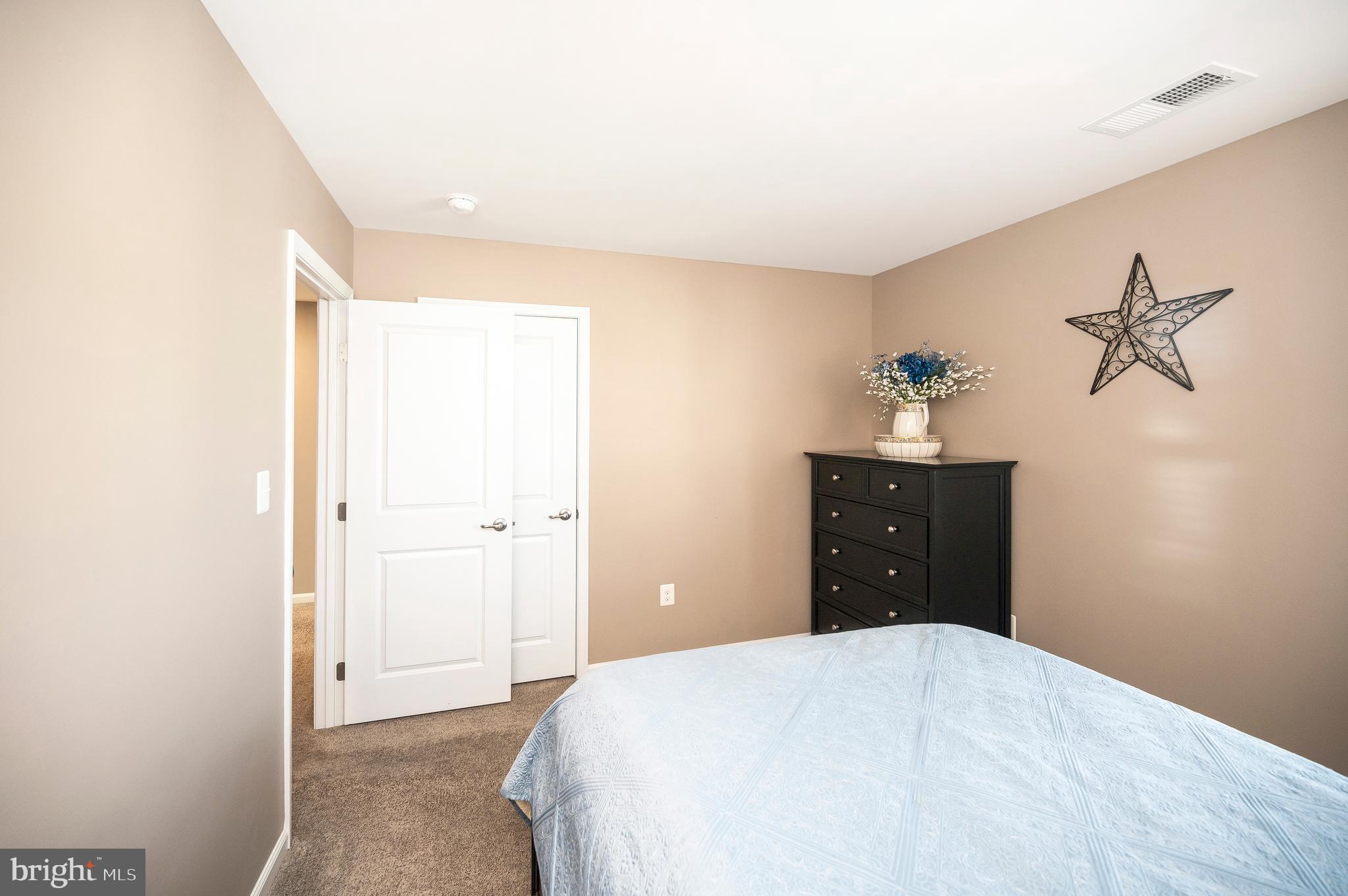 LEES PARKE - Residential