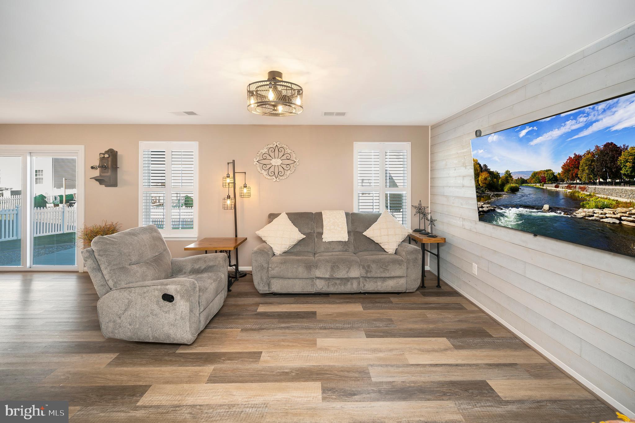 LEES PARKE - Residential