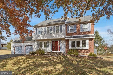212 HAMPTON CIRCLE GILBERTSVILLE PA 19525