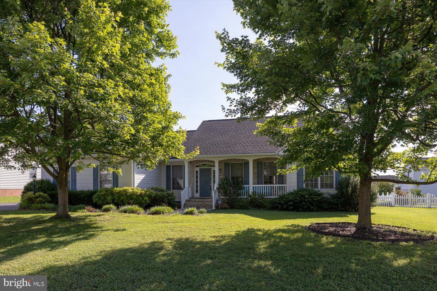 BOWLING GREEN MEADOWS - Residential