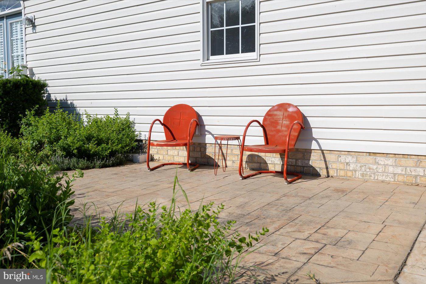 BOWLING GREEN MEADOWS - Residential