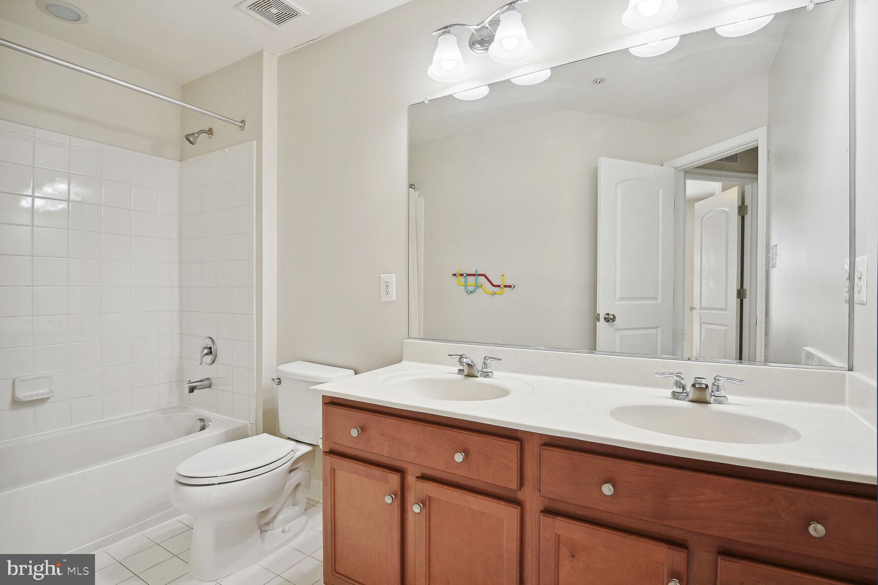 ROCKVILLE - Residential