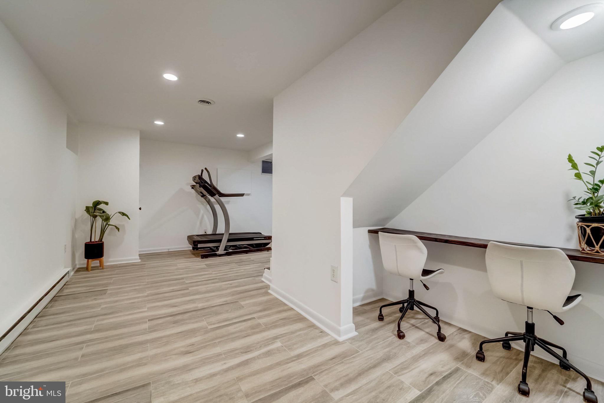 NORMANDY HEIGHTS - Residential