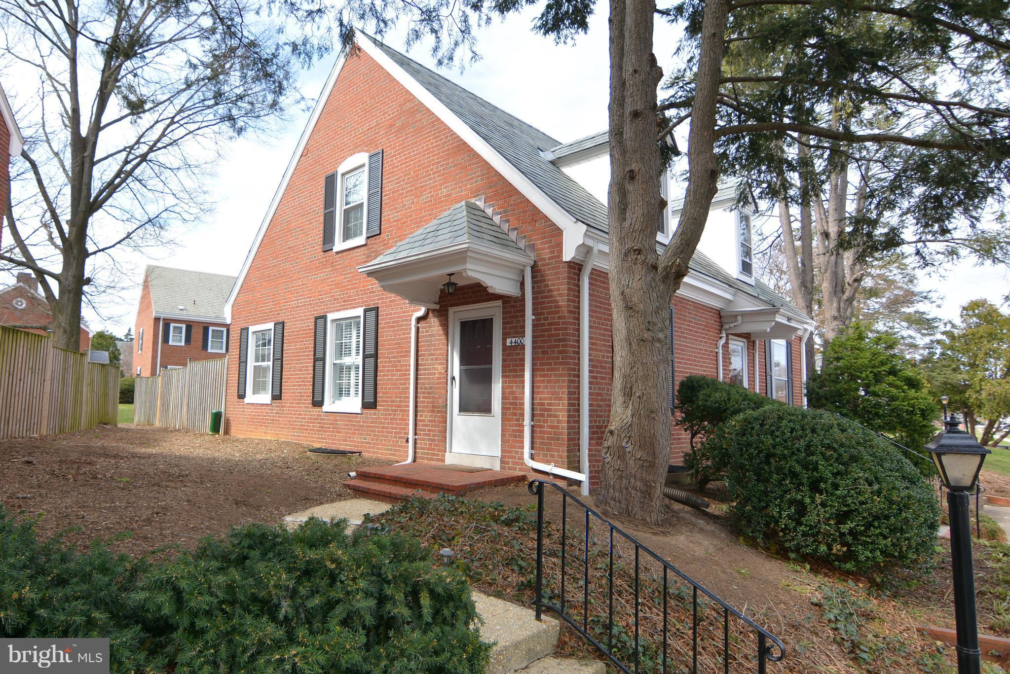 FAIRLINGTON - Residential